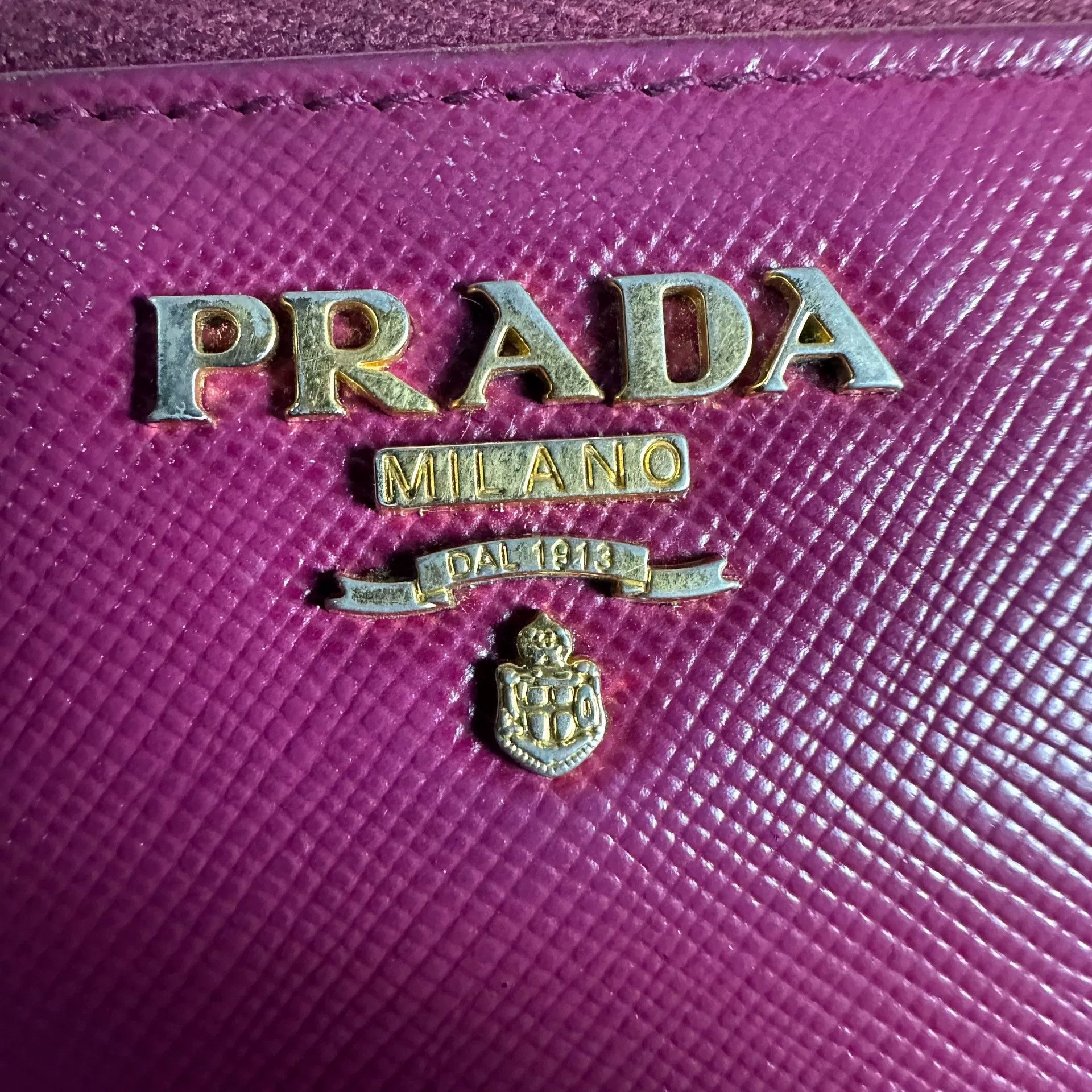 Prada Prada Red Wallet Designer Casual Size ONE SIZE - 4 Thumbnail