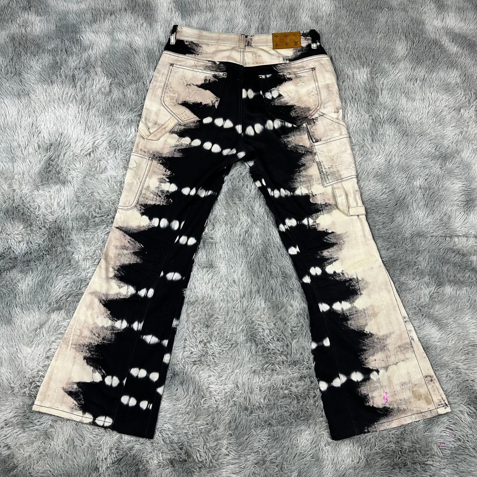 Louis Vuitton Louis Vuitton Pants Casual Designer Size US S / EU 44-46 / 1 - 2 Thumbnail