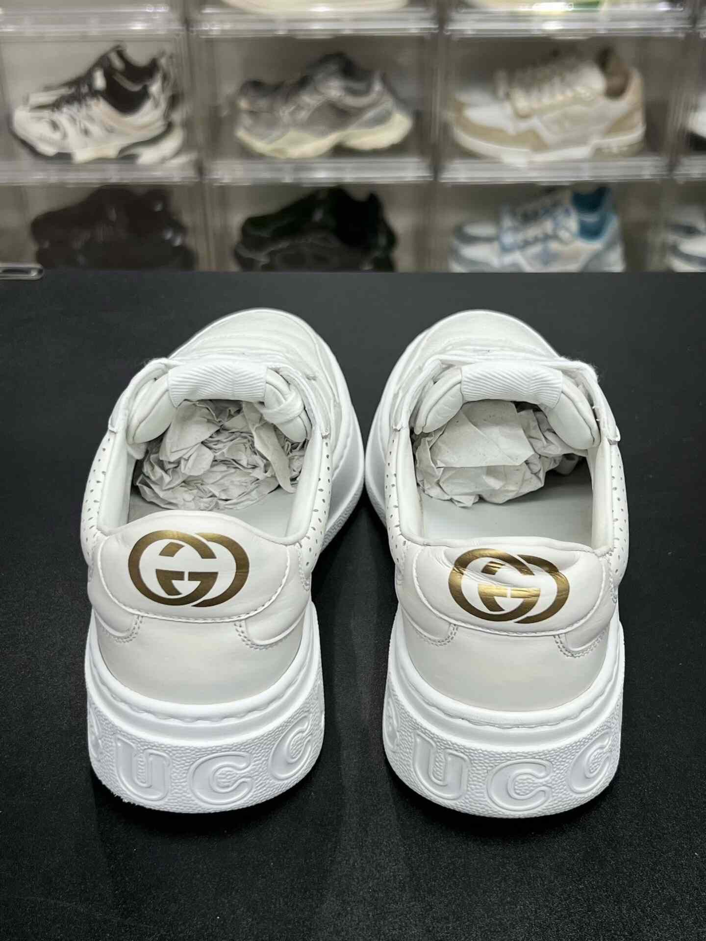 Gucci Gucci Gold Shoes Low Top High Top Size US S / EU 44-46 / 1 - 7 Thumbnail