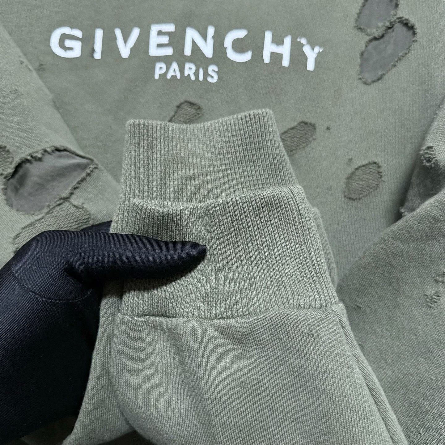 Givenchy Givenchy Green Hoodie Pullover Size US S / EU 44-46 / 1 - 5 Thumbnail