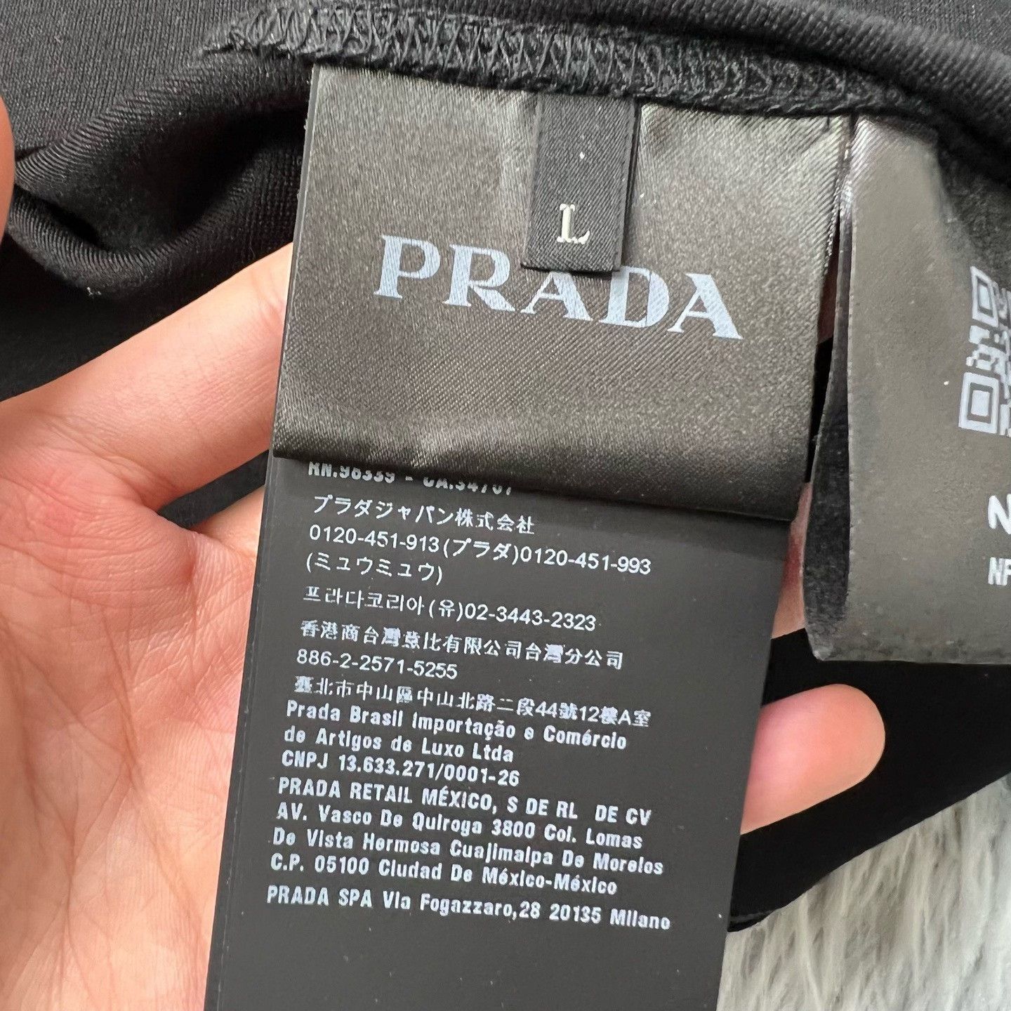 Prada Prada Sweatshirt Pullover Casual Size US L / EU 52-54 / 3 - 4 Thumbnail
