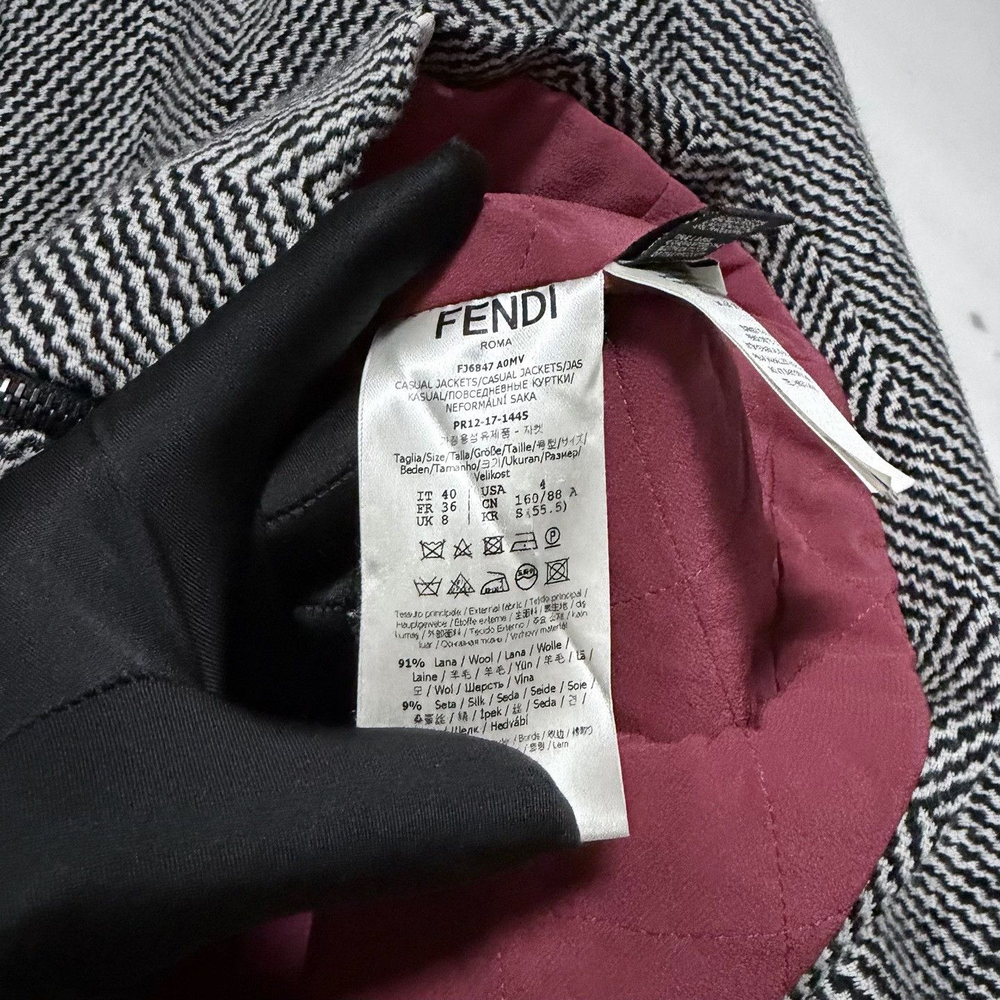 Fendi Fendi Jacket Outerwear Casual Designer Size US S / EU 44-46 / 1 - 4 Thumbnail