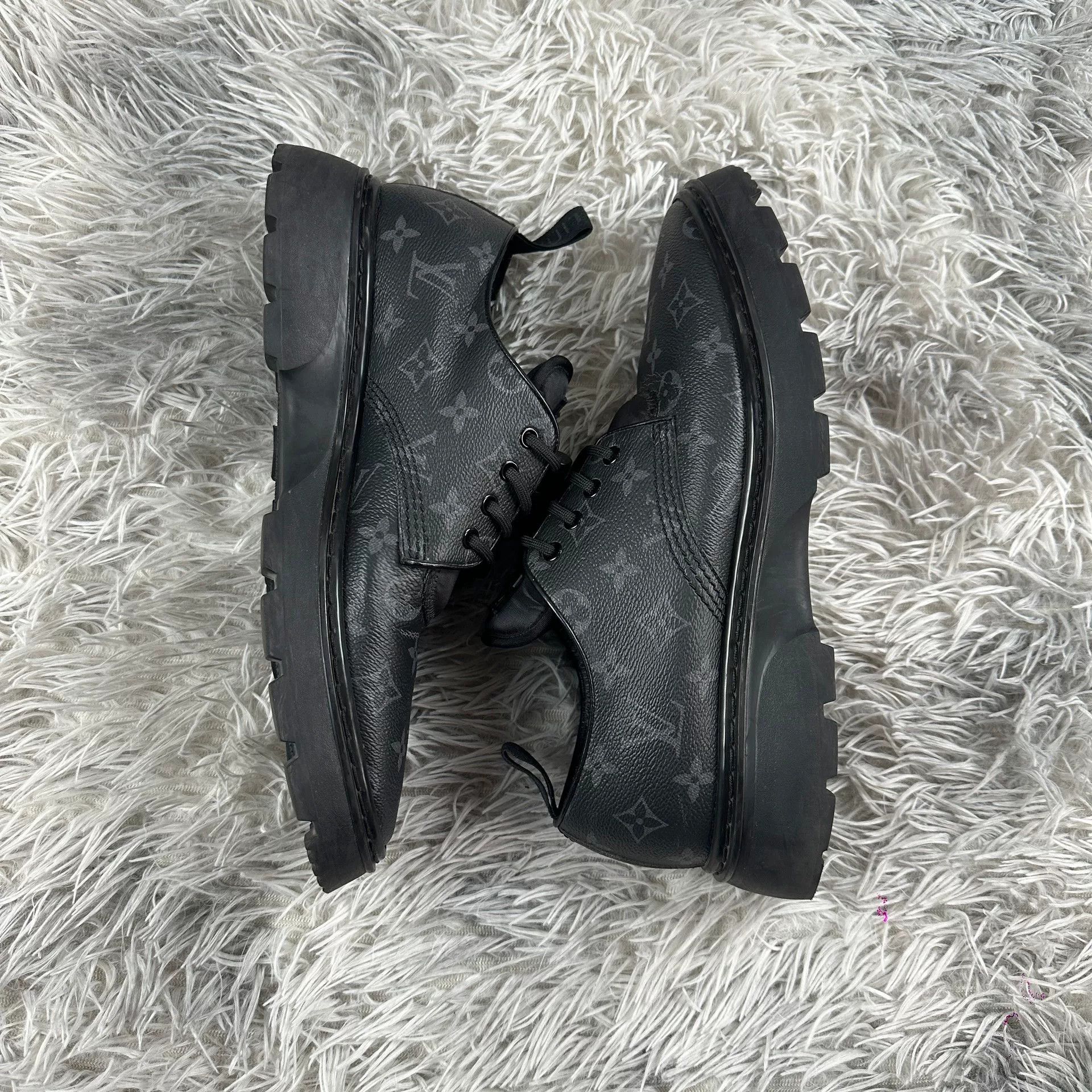 Louis Vuitton Louis Vuitton Item Designer Casual Size US S / EU 44-46 / 1 - 5 Thumbnail