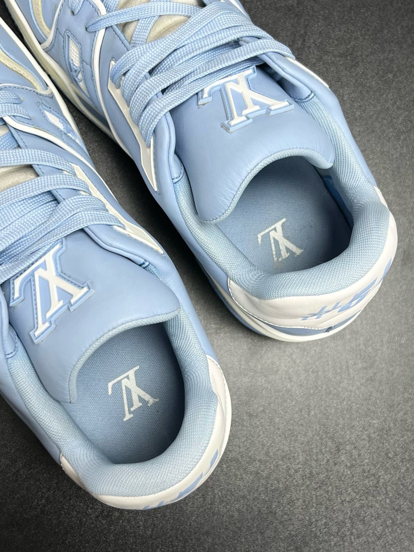 Louis Vuitton Louis Vuitton Blue Designer Casual Size US S / EU 44-46 / 1 - 4 Thumbnail