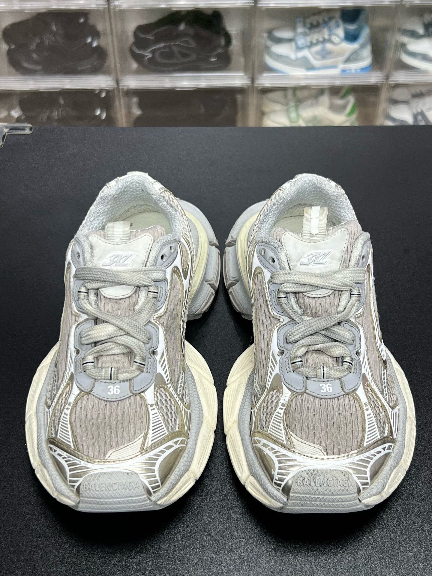 Balenciaga Balenciaga White shoes 43 Eu Size US 10 / EU 43 - 2 Thumbnail