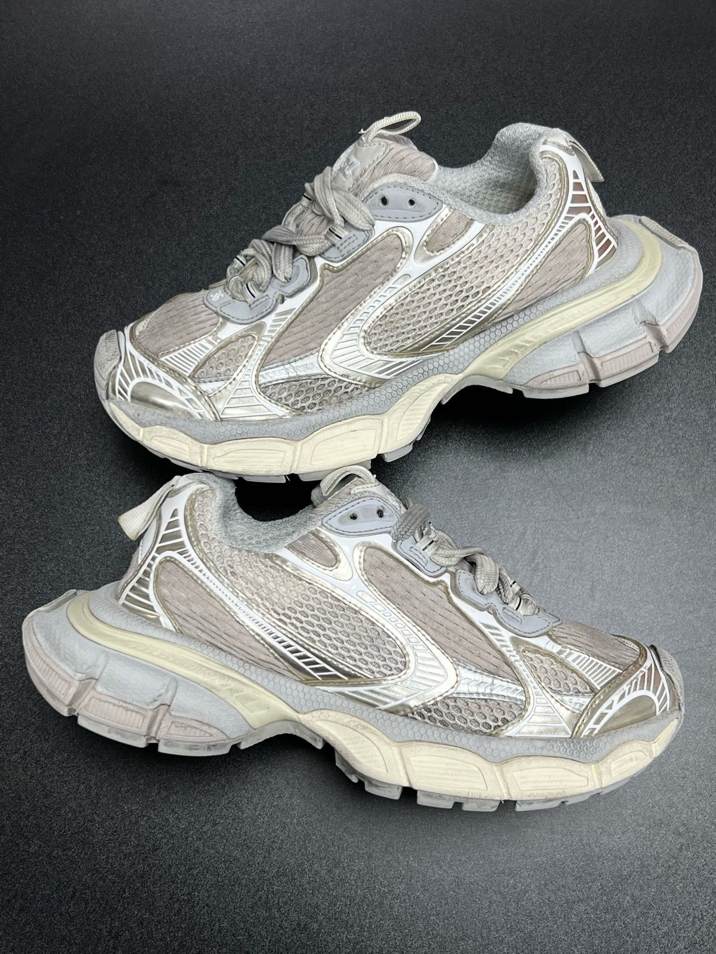 Balenciaga Balenciaga White shoes 43 Eu Size US 10 / EU 43 - 5 Thumbnail