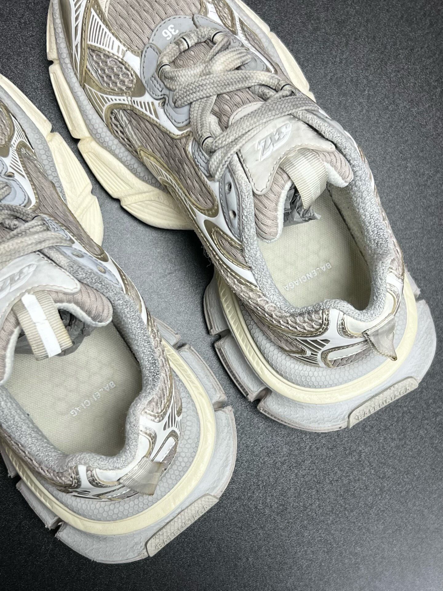 Balenciaga Balenciaga White shoes 43 Eu Size US 10 / EU 43 - 4 Thumbnail