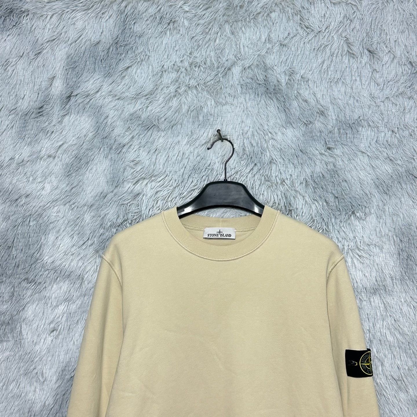 Stone Island Stone Island Beige Crewneck Designer Size US L / EU 52-54 / 3 - 3 Thumbnail