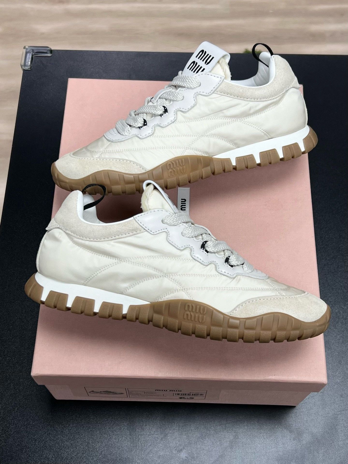 Bape Bape White Shoes Low Top High Top Size US S / EU 44-46 / 1 - 5 Thumbnail