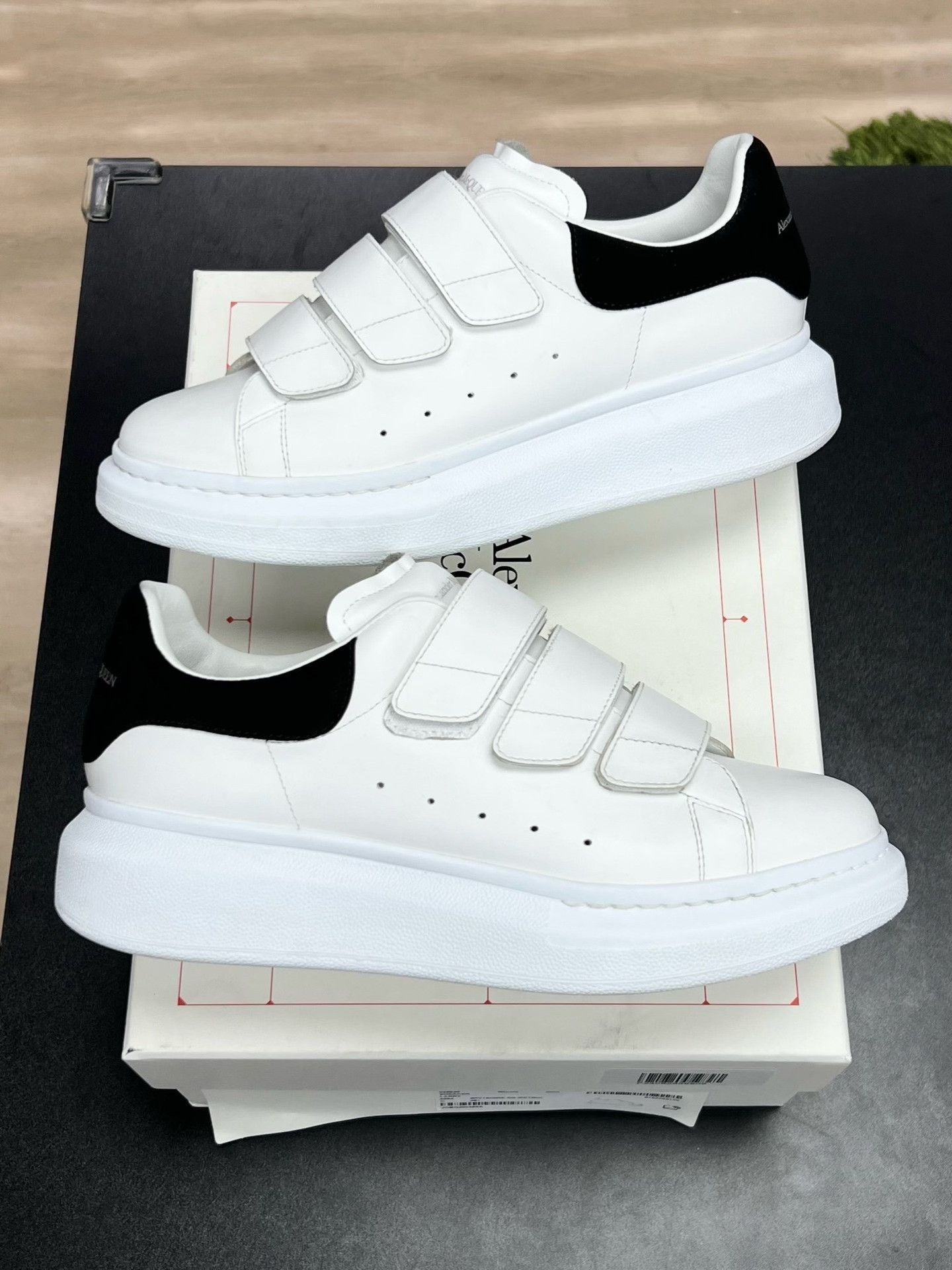 Alexander McQueen Alexander McQueen Black Velcro Size US XS / EU 42 / 0 - 5 Thumbnail
