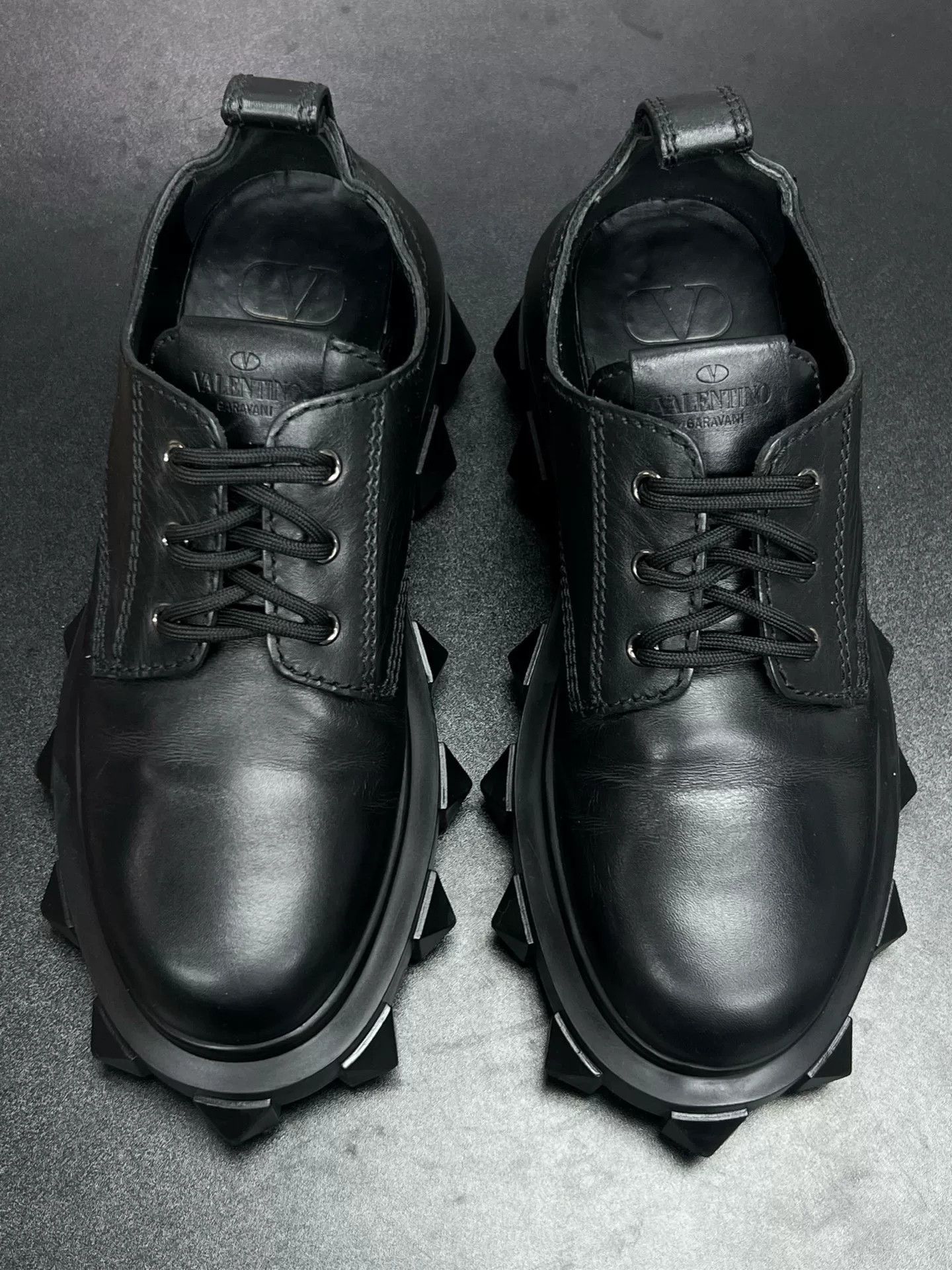 Valentino Valentino Black Shoes Low Top High Top Size US M / EU 48-50 / 2 - 3 Thumbnail