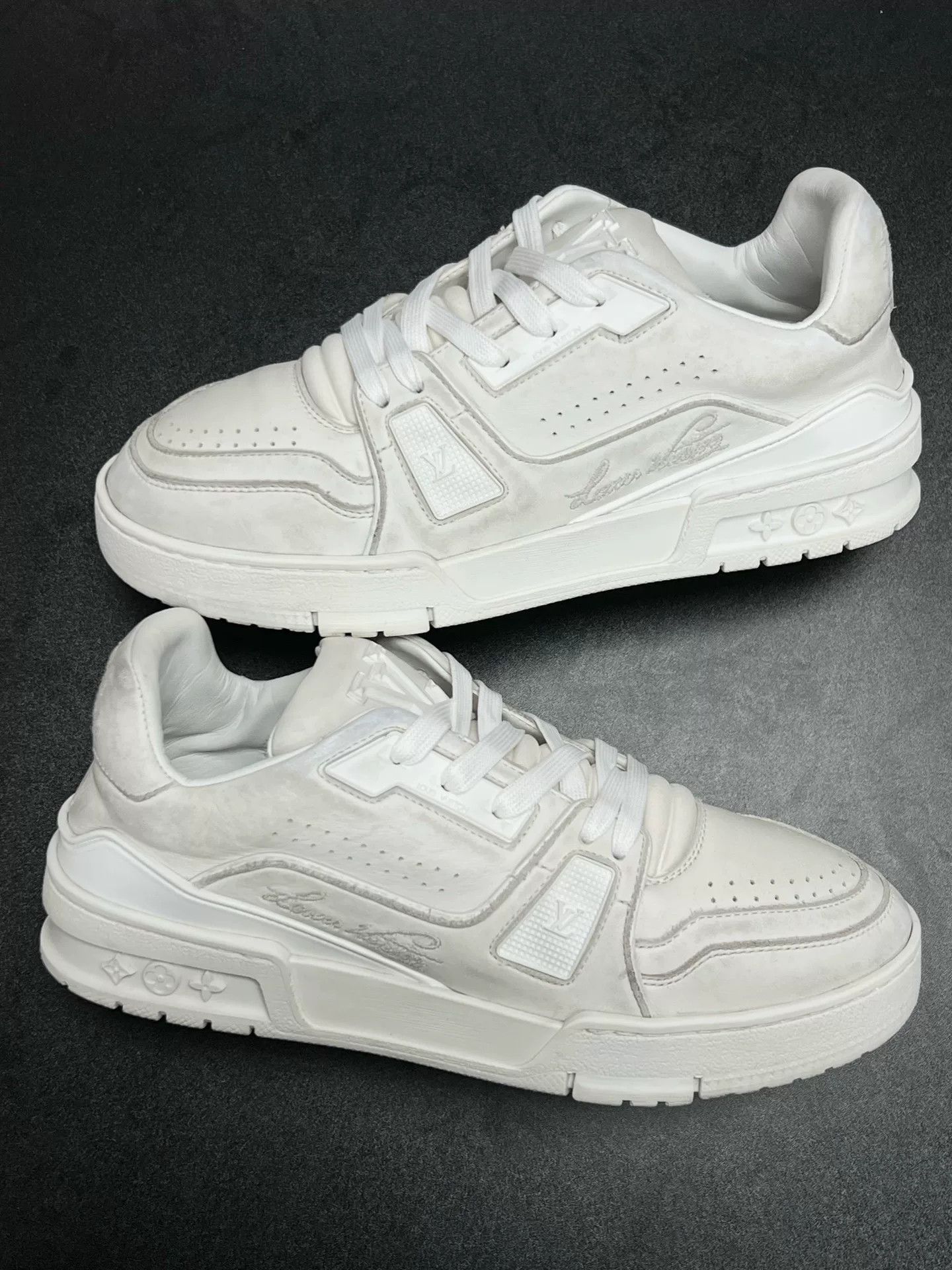 Louis Vuitton Louis Vuitton White Designer Casual Size US S / EU 44-46 / 1 - 5 Thumbnail