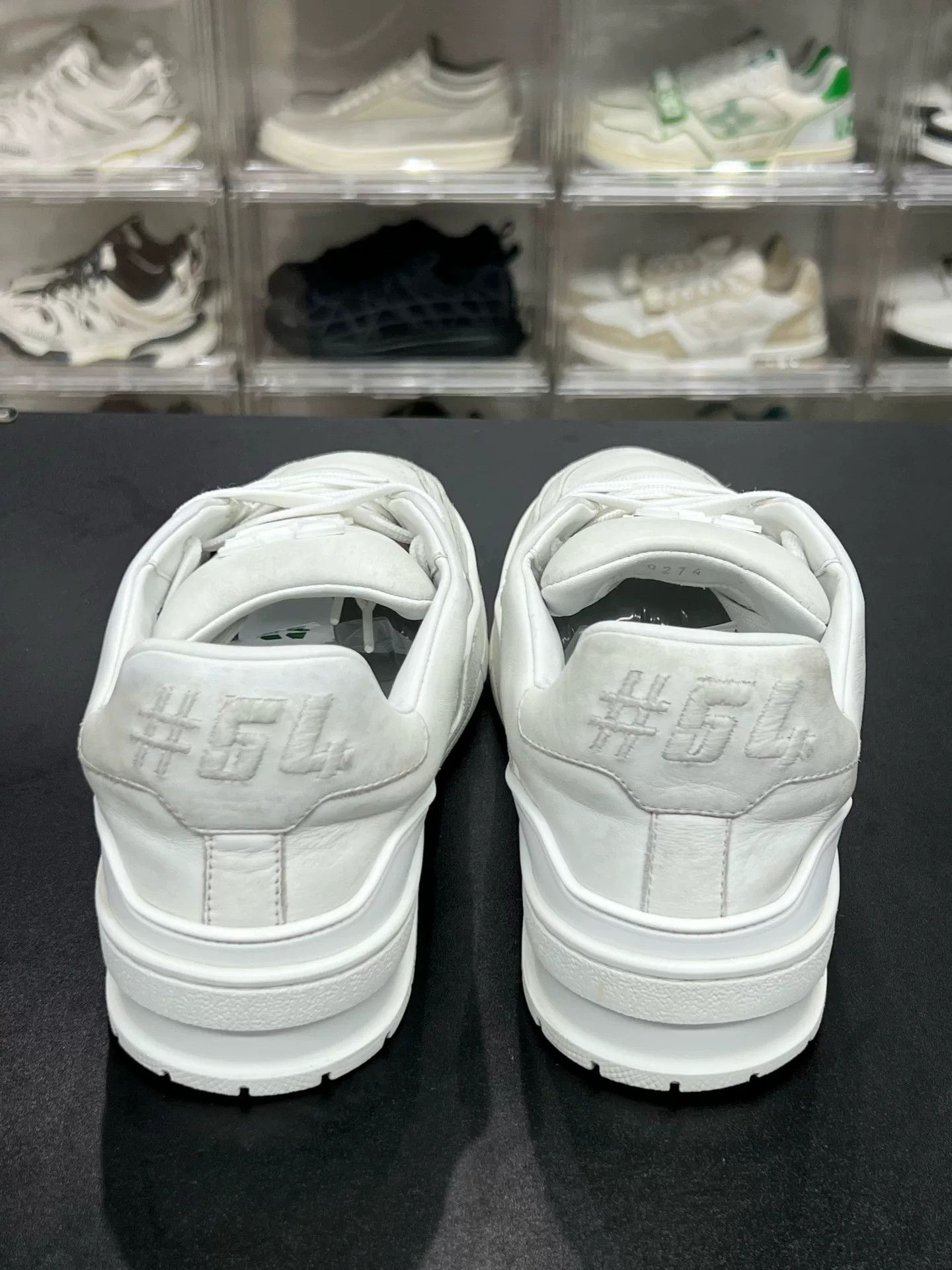 Louis Vuitton Louis Vuitton White Designer Casual Size US S / EU 44-46 / 1 - 7 Thumbnail