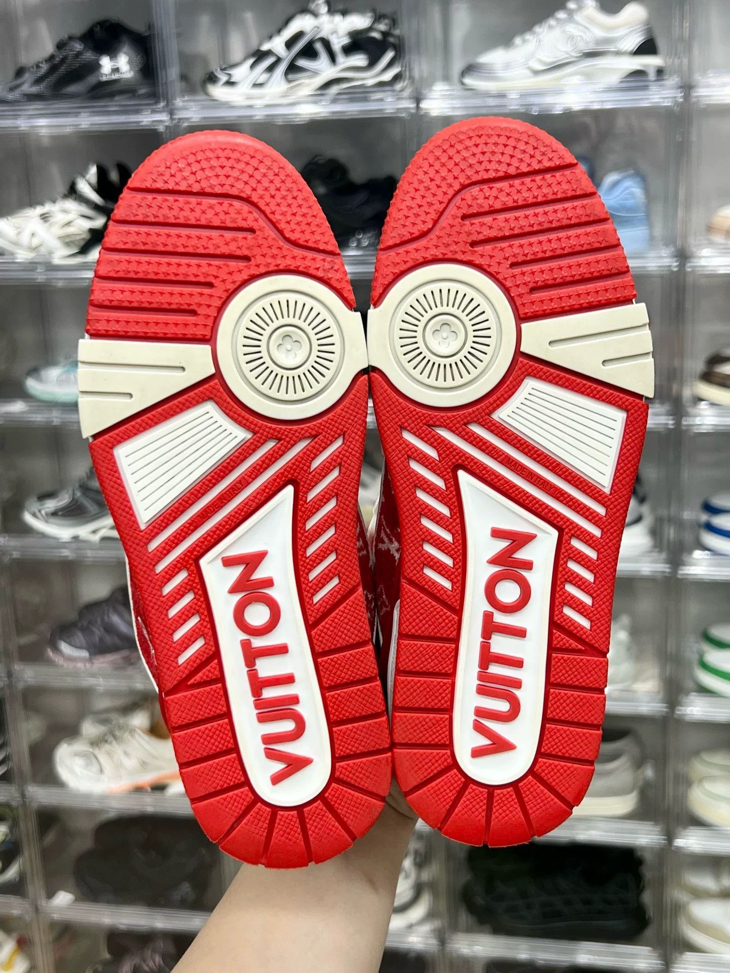 Louis Vuitton Louis Vuitton Red Designer Casual Size US S / EU 44-46 / 1 - 8 Thumbnail
