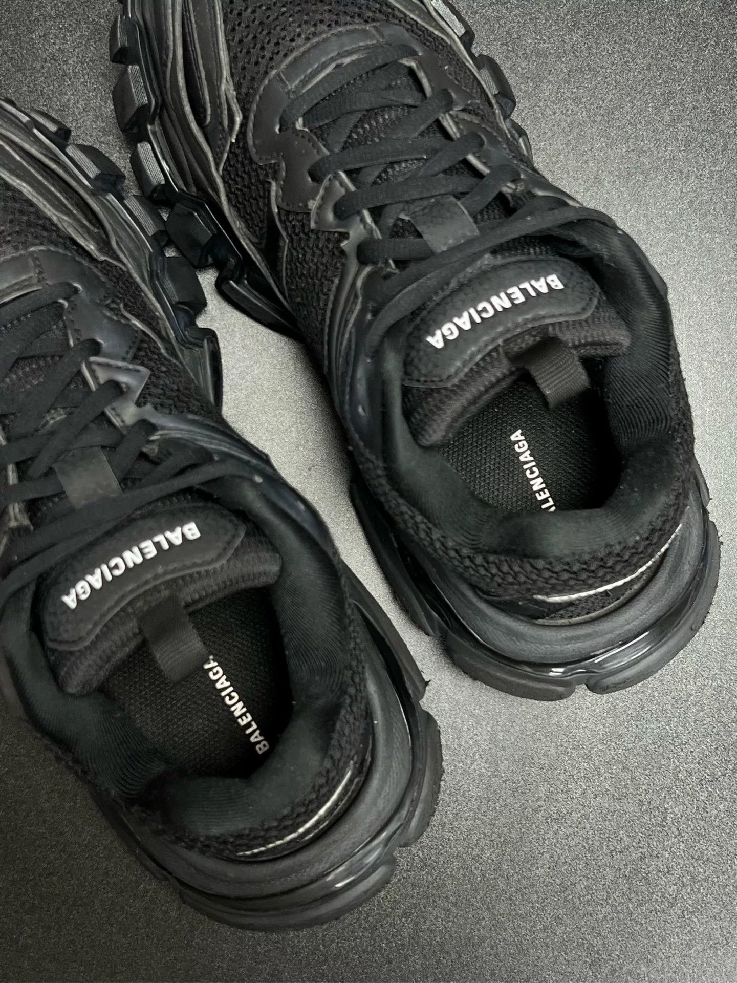 Balenciaga Balenciaga Black Designer Casual Size US M / EU 48-50 / 2 - 4 Thumbnail