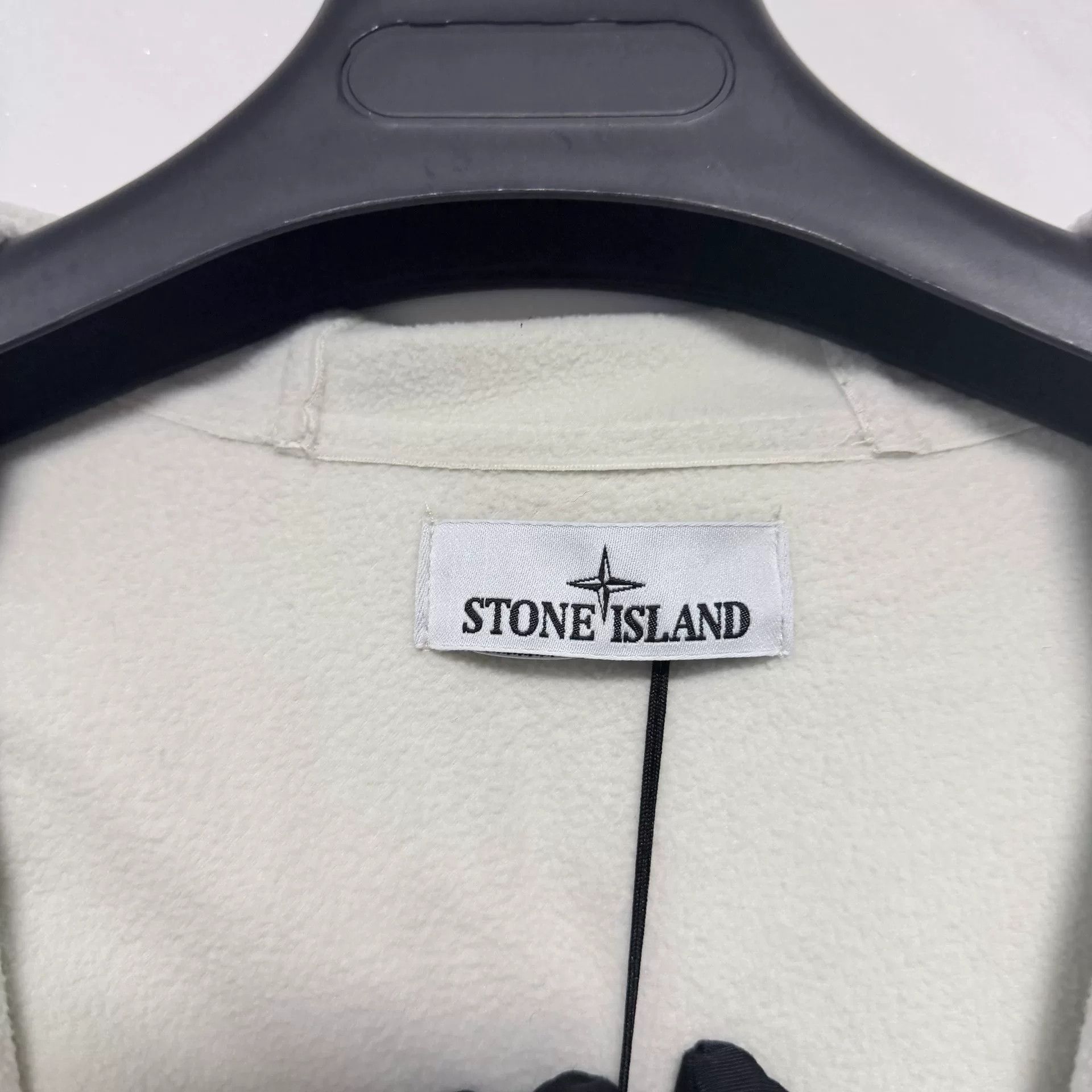 Stone Island Stone Island White Jacket Outerwear Size US S / EU 44-46 / 1 - 5 Thumbnail