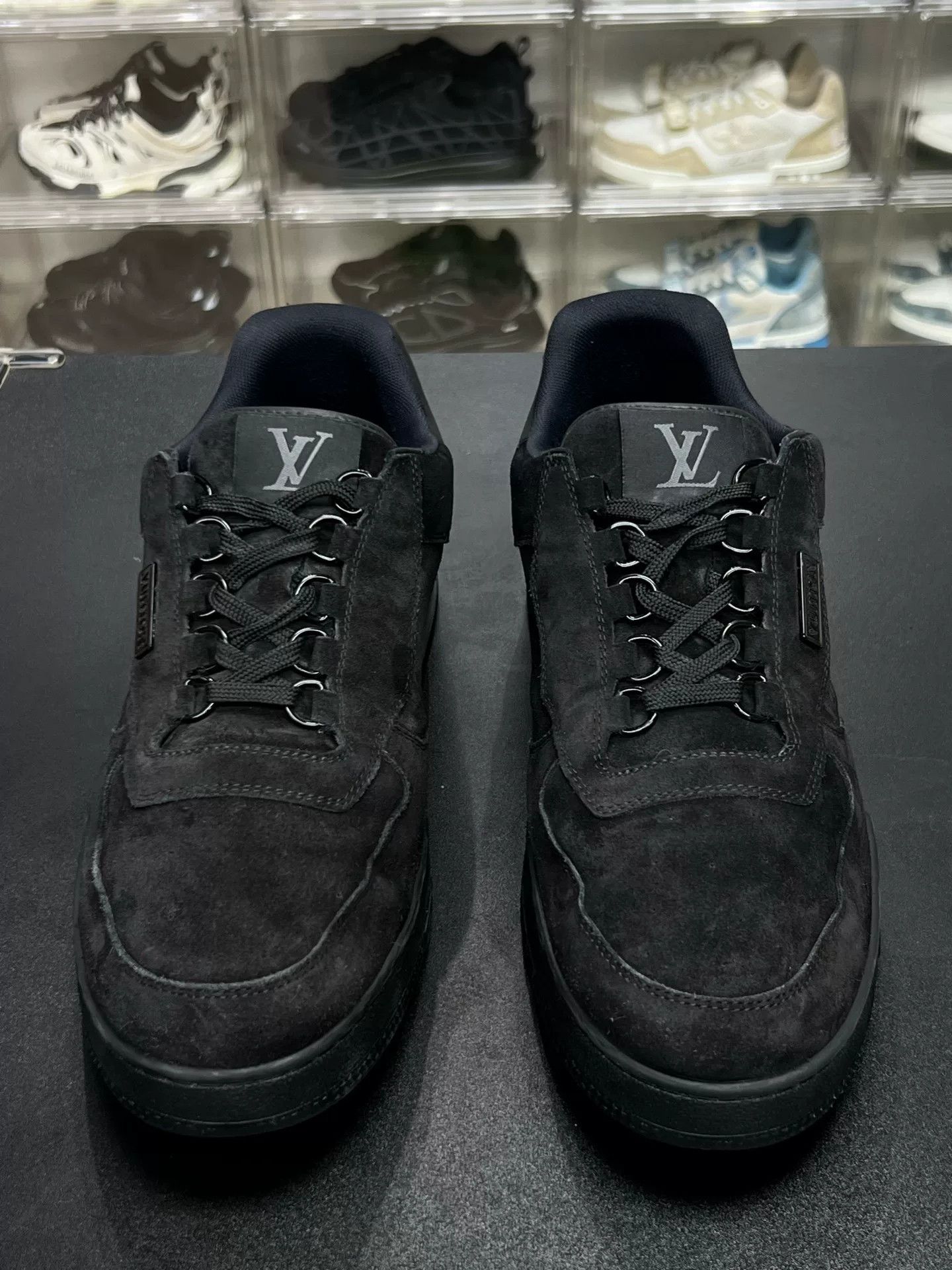 Louis Vuitton Louis Vuitton Black Designer Casual Size US 10 / EU 43 - 2 Thumbnail