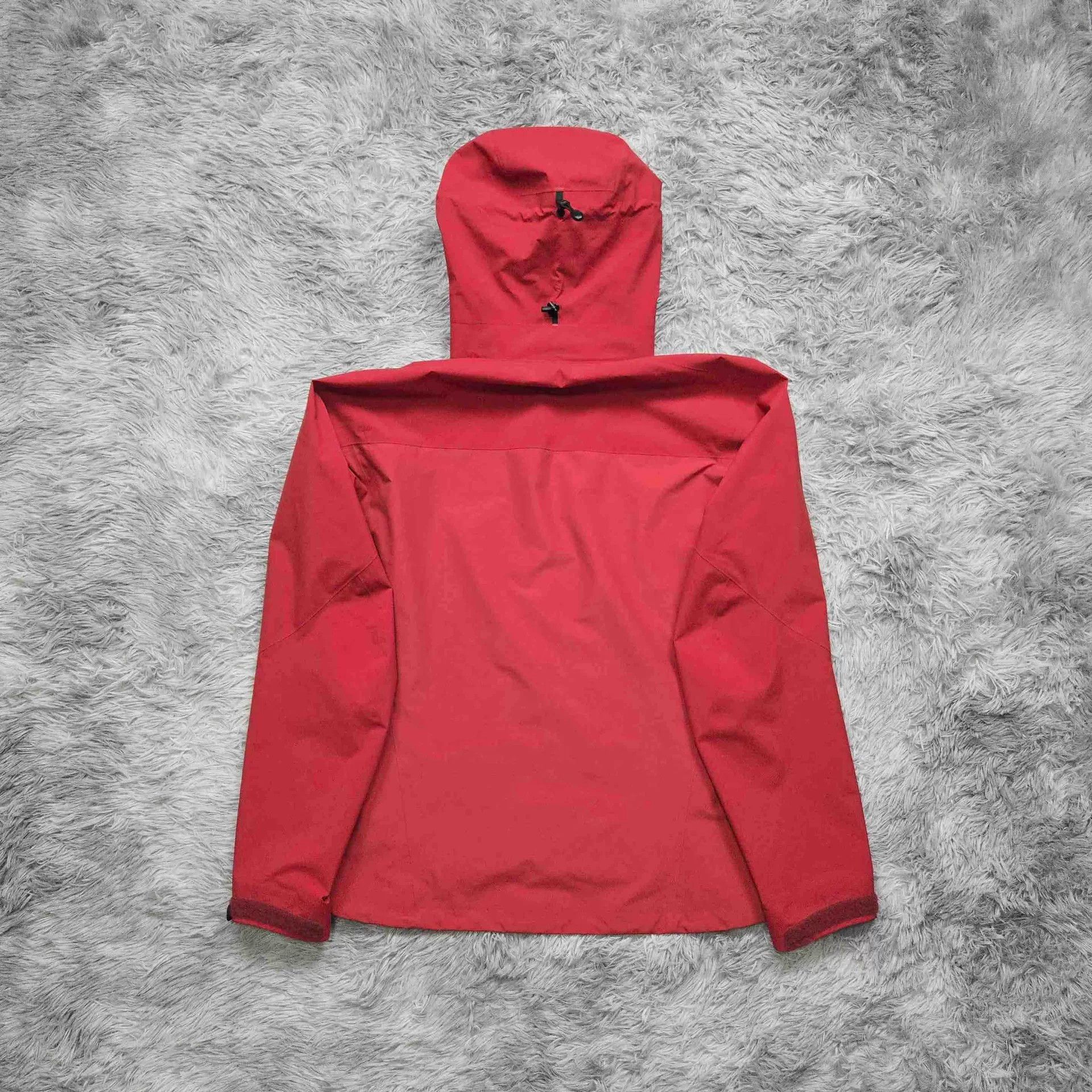 Arc'teryx Arc'teryx Red Jacket Outerwear Size US M / EU 48-50 / 2 - 2 Thumbnail