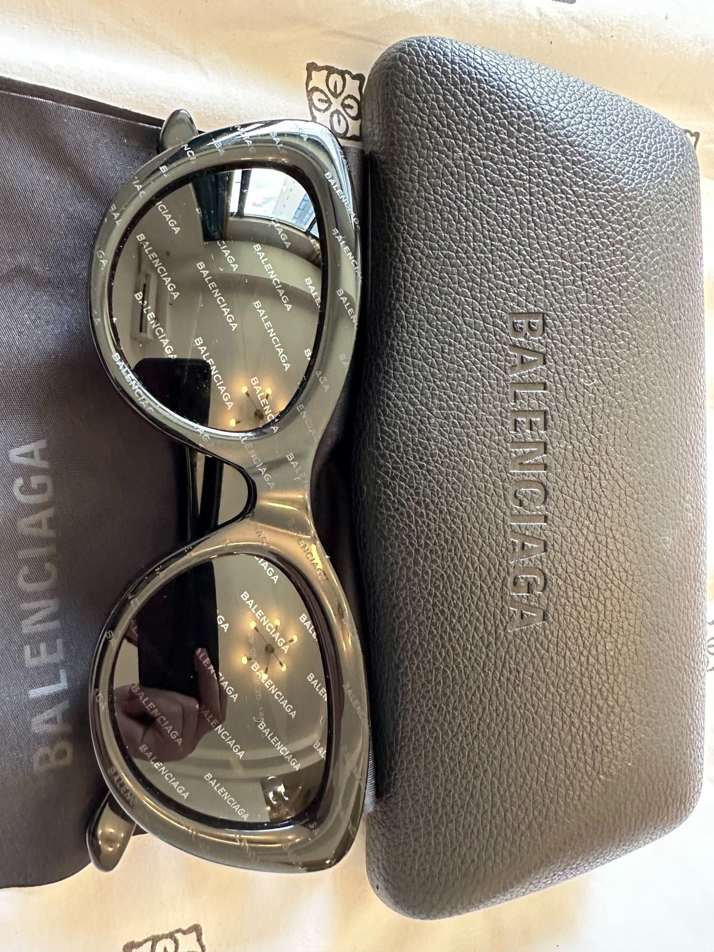 Balenciaga Balenciaga White Designer Casual Size ONE SIZE - 2 Thumbnail