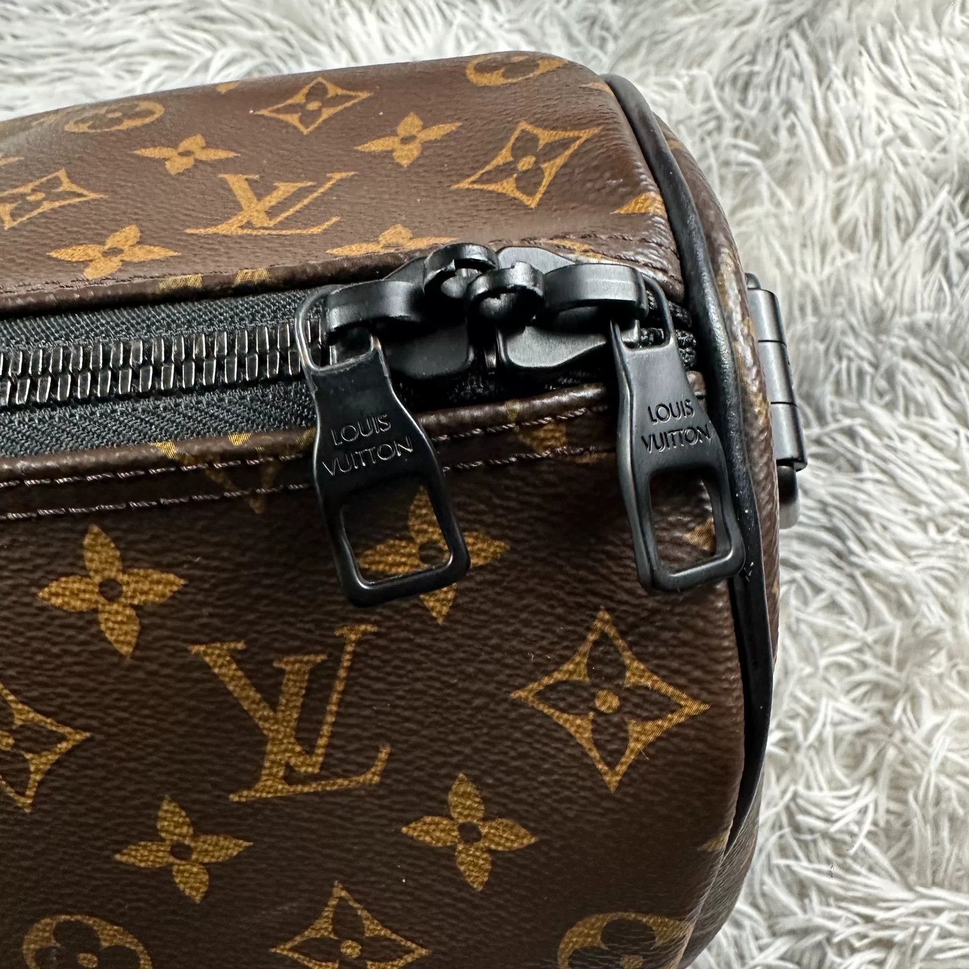 Louis Vuitton Louis Vuitton Orange Designer Casual Size US S / EU 44-46 / 1 - 5 Thumbnail