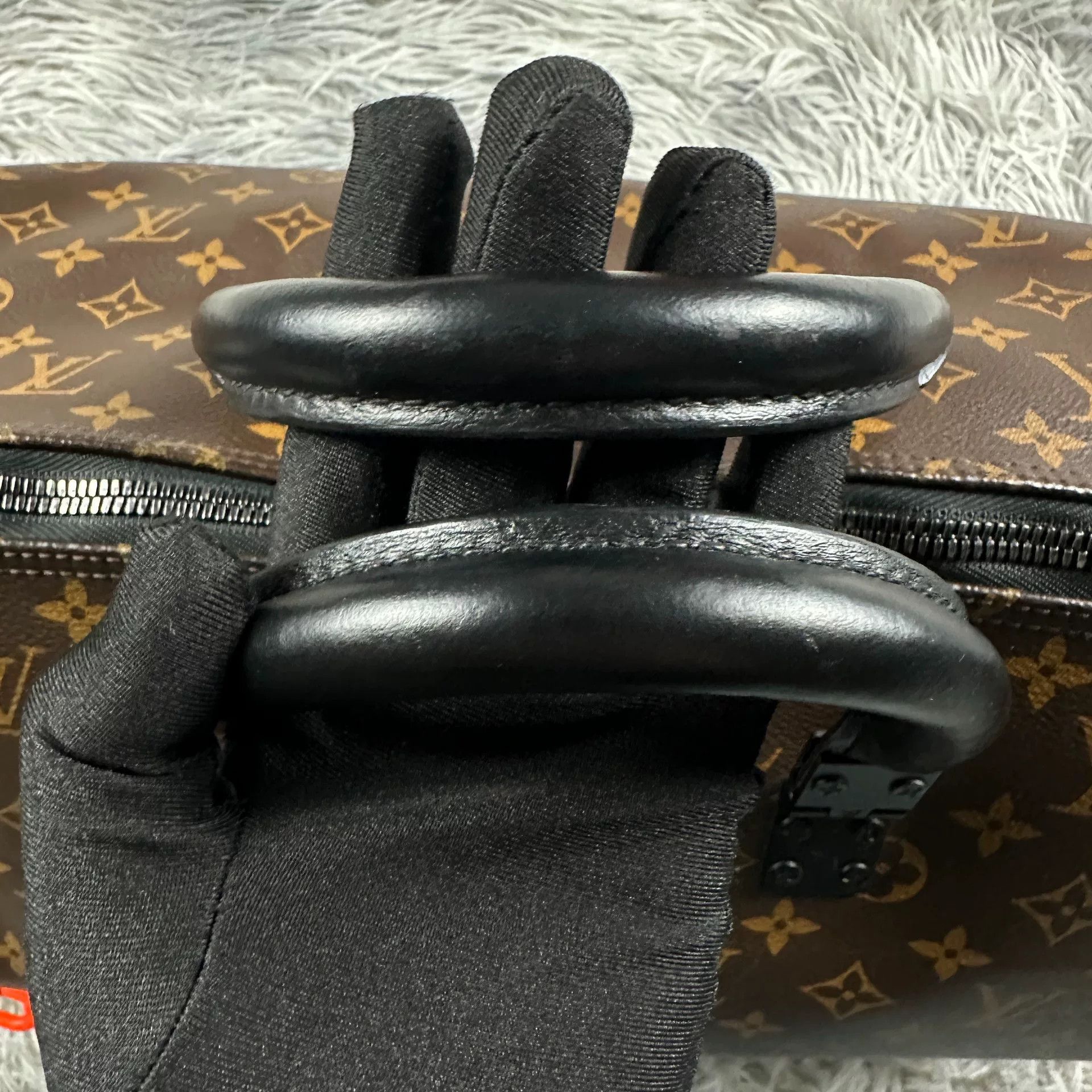 Louis Vuitton Louis Vuitton Orange Designer Casual Size US S / EU 44-46 / 1 - 4 Thumbnail