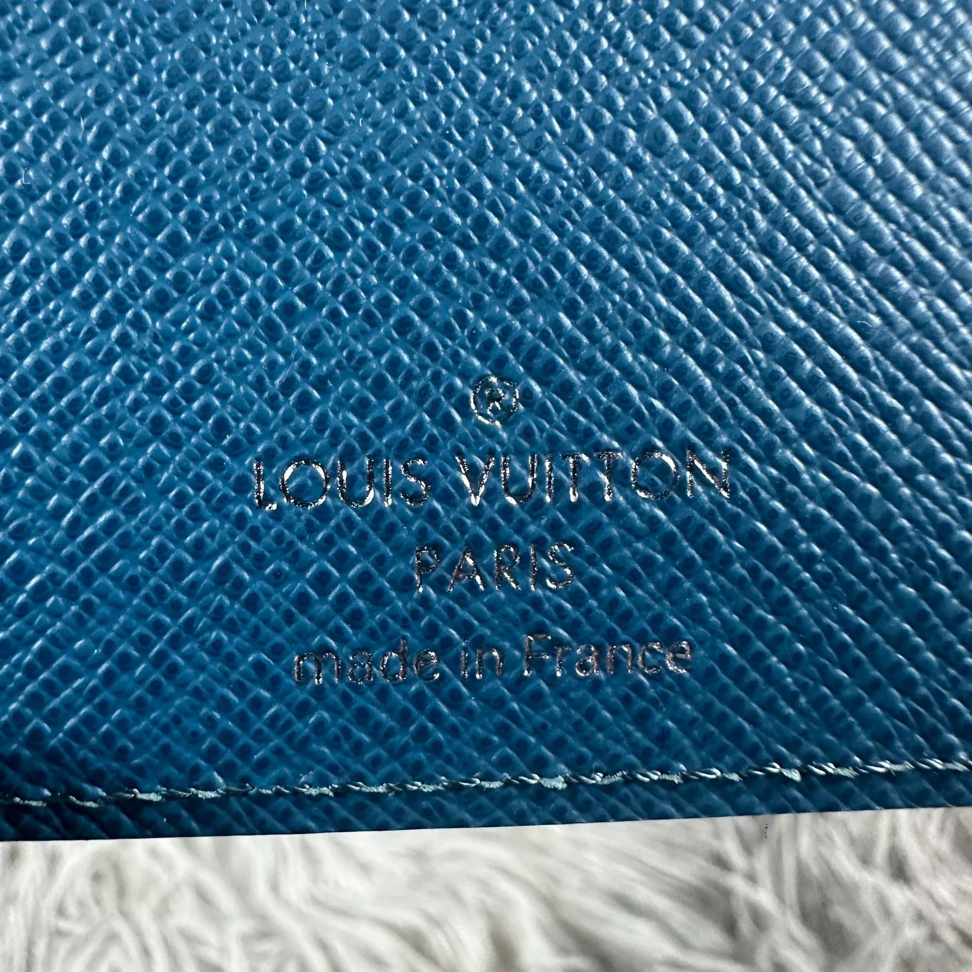 Louis Vuitton Louis Vuitton Blue Wallet Designer Size ONE SIZE - 4 Thumbnail