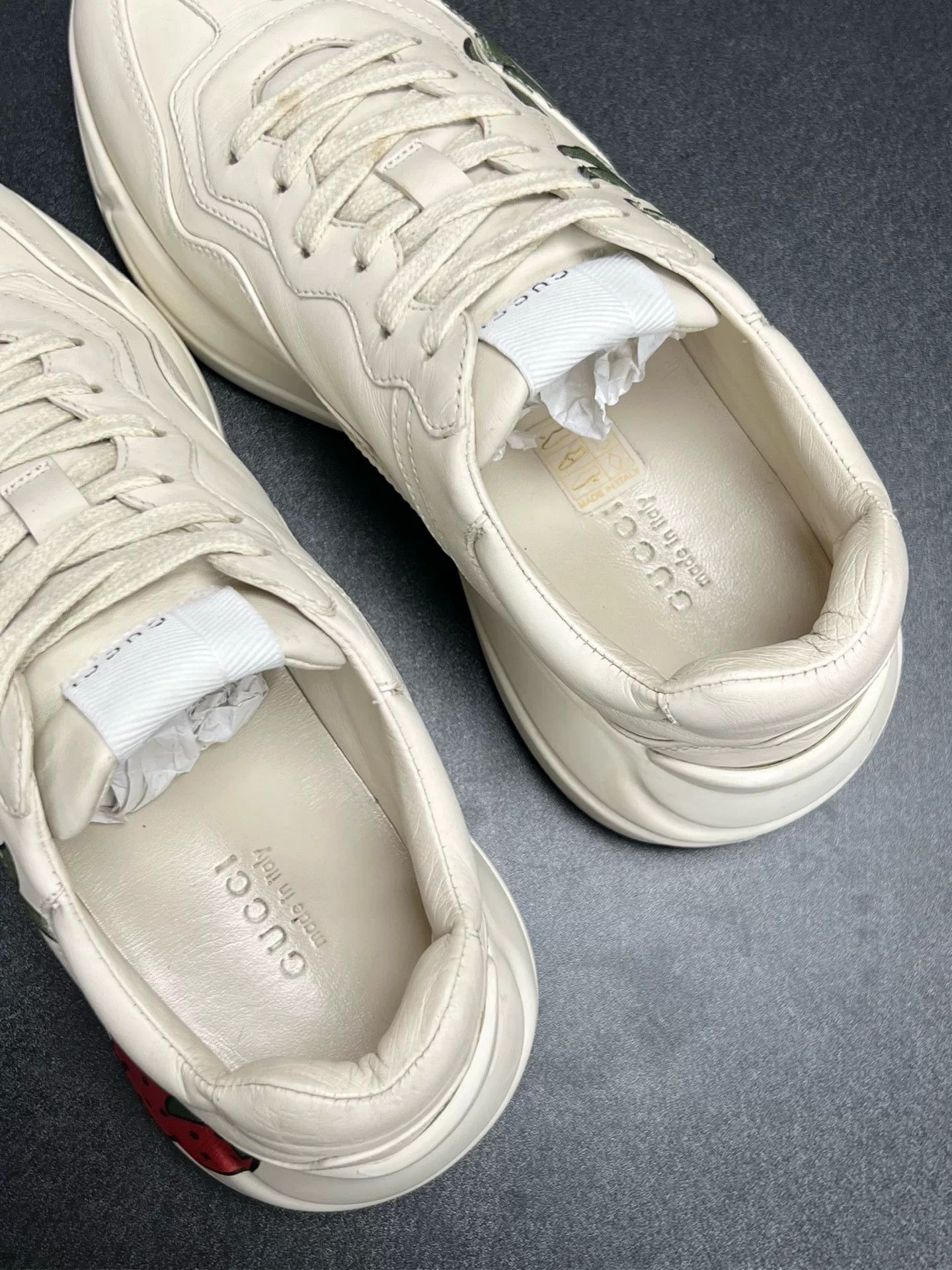 Gucci Gucci Red Shoes Low Top High Top Size US S / EU 44-46 / 1 - 4 Thumbnail
