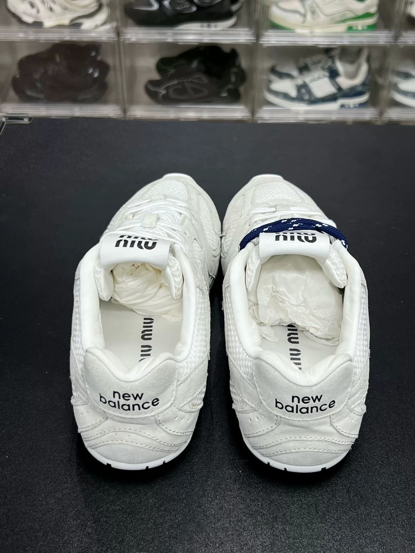 New Balance New Balance White Designer Casual Size US S / EU 44-46 / 1 - 7 Thumbnail