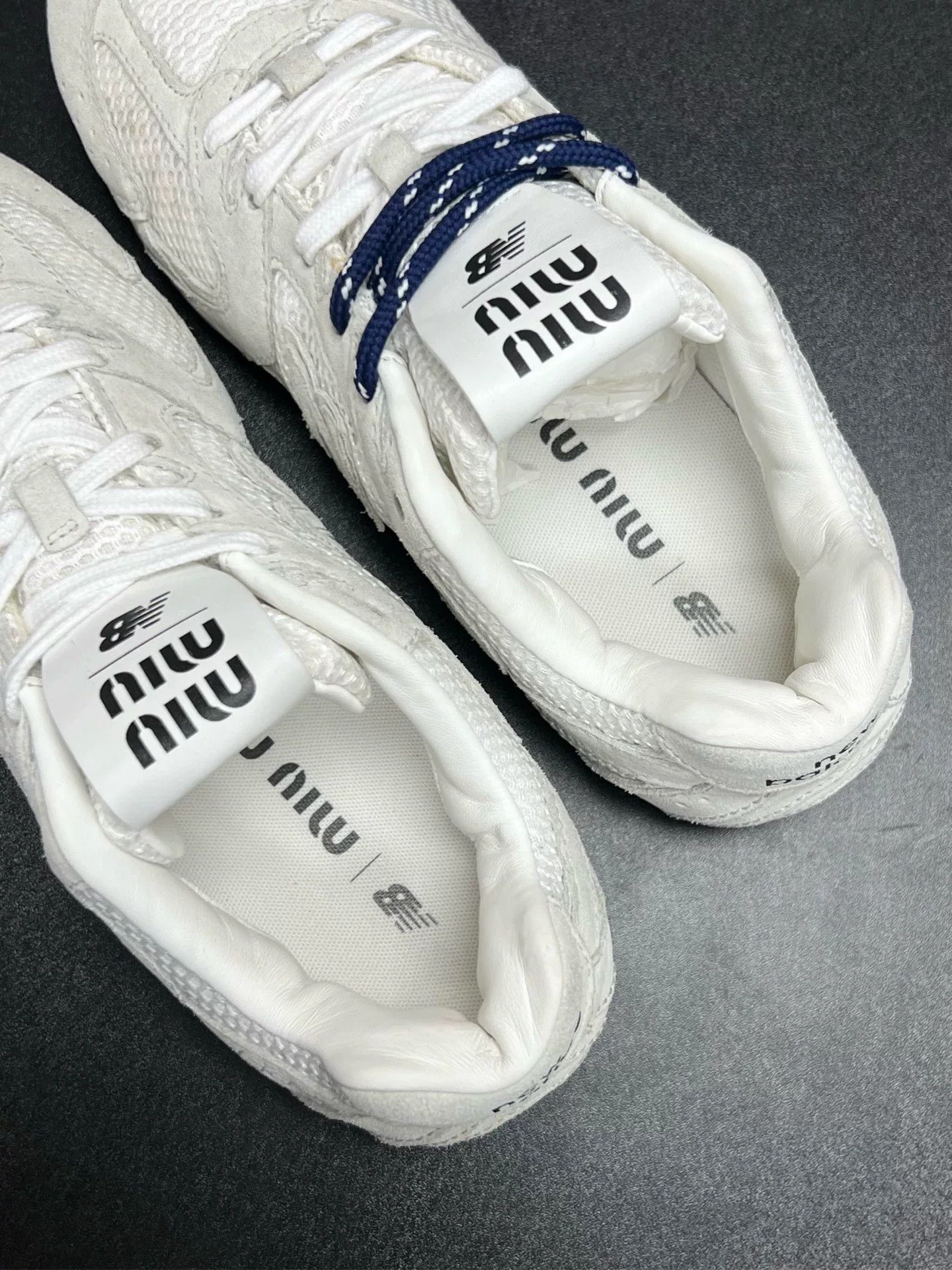New Balance New Balance White Designer Casual Size US S / EU 44-46 / 1 - 4 Thumbnail