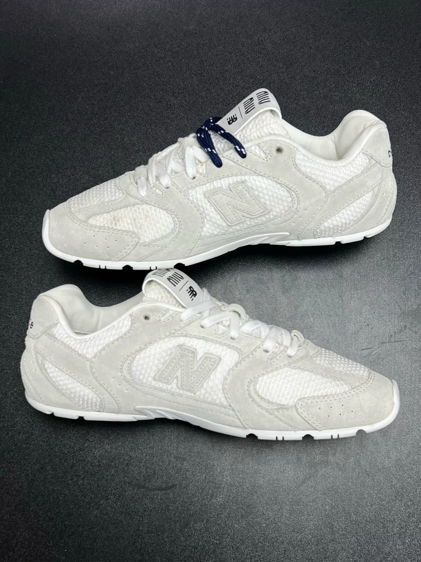New Balance New Balance White Designer Casual Size US S / EU 44-46 / 1 - 6 Thumbnail