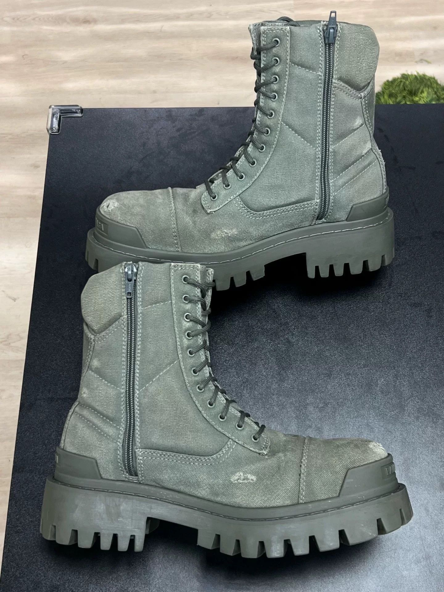 Balenciaga Balenciaga Green Designer Casual Size US 7 / EU 40 - 6 Thumbnail