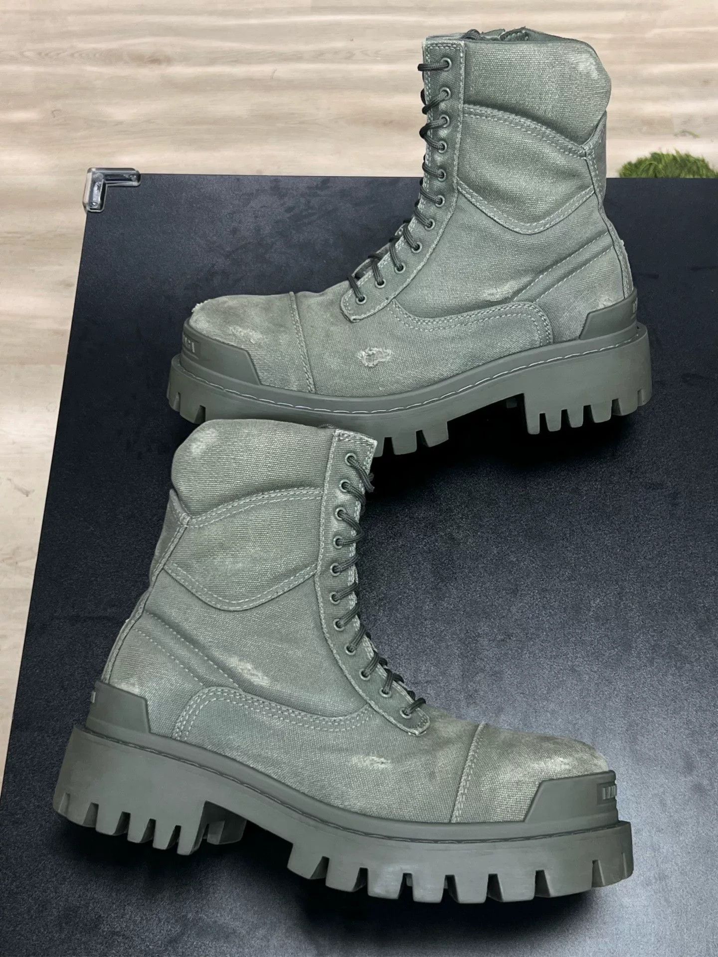 Balenciaga Balenciaga Green Designer Casual Size US 7 / EU 40 - 5 Thumbnail