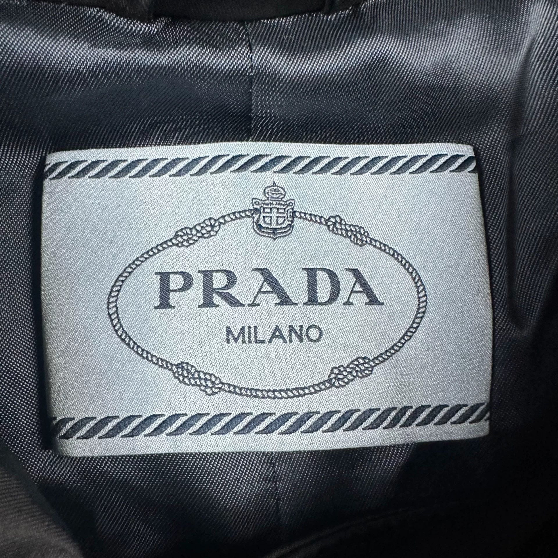 Prada Prada Coat Outerwear Casual Designer Size US S / EU 44-46 / 1 - 3 Thumbnail