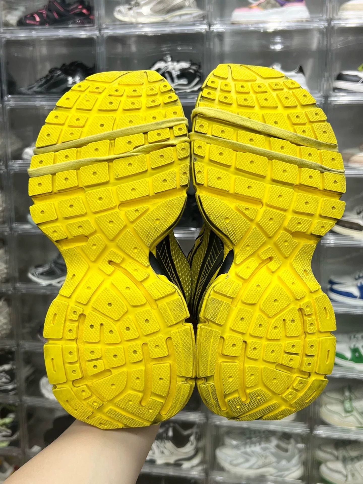 Balenciaga Balenciaga Yellow Designer Casual Size US XXL / EU 58 / 5 - 8 Thumbnail