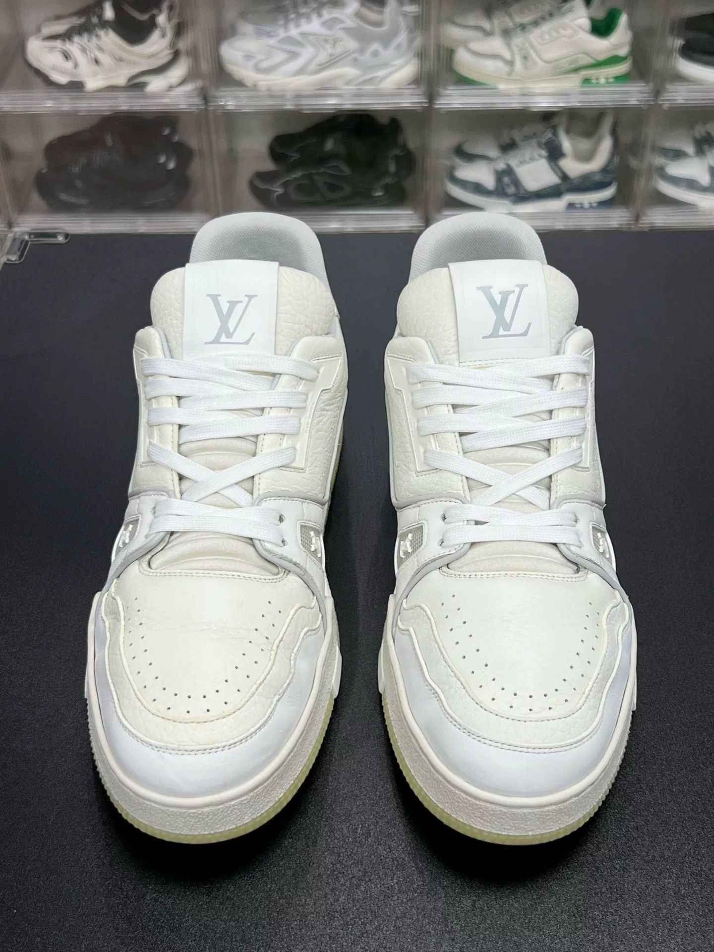 Louis Vuitton Louis Vuitton White Designer Casual Size US S / EU 44-46 / 1 - 2 Thumbnail