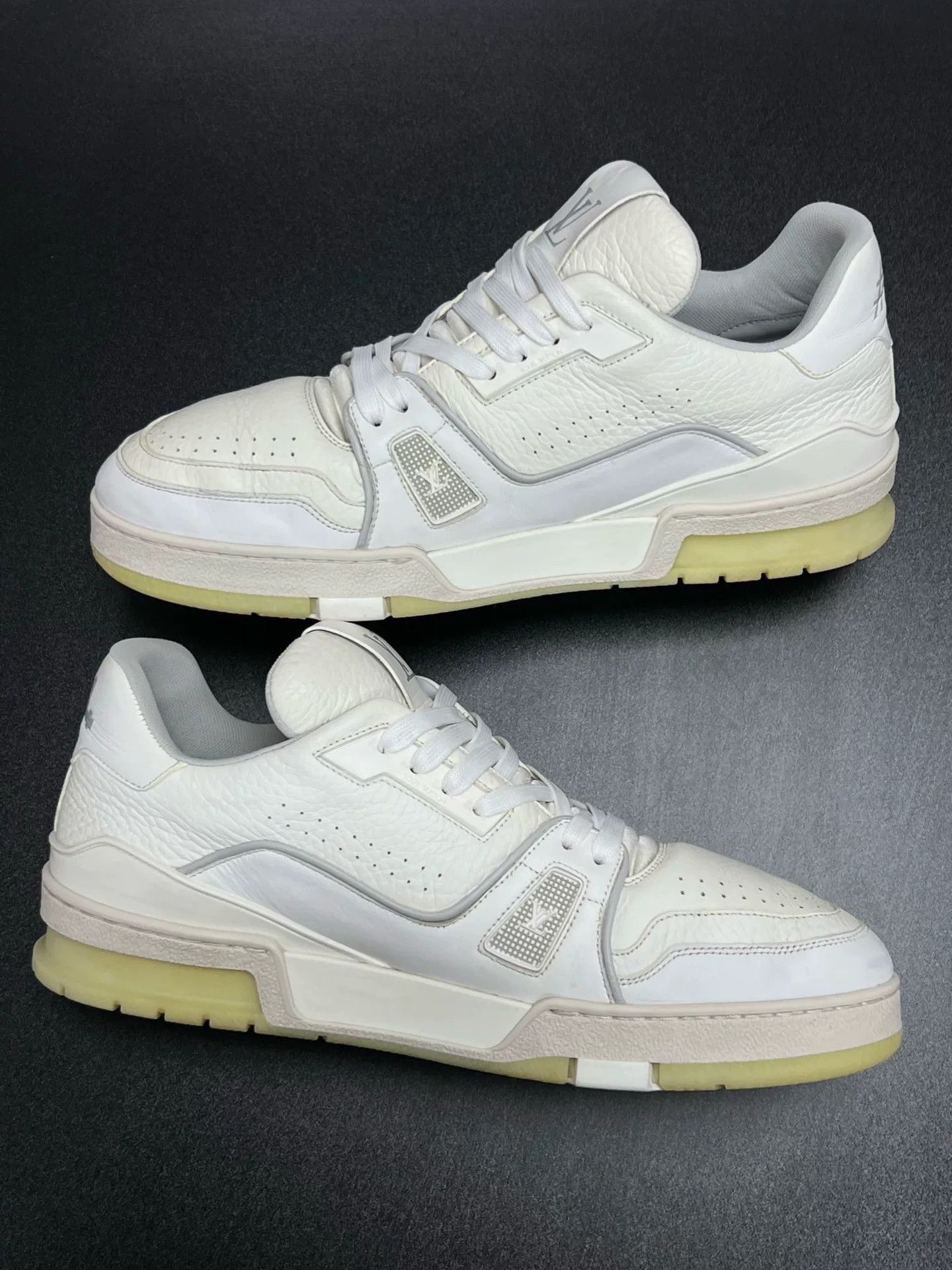 Louis Vuitton Louis Vuitton White Designer Casual Size US S / EU 44-46 / 1 - 6 Thumbnail