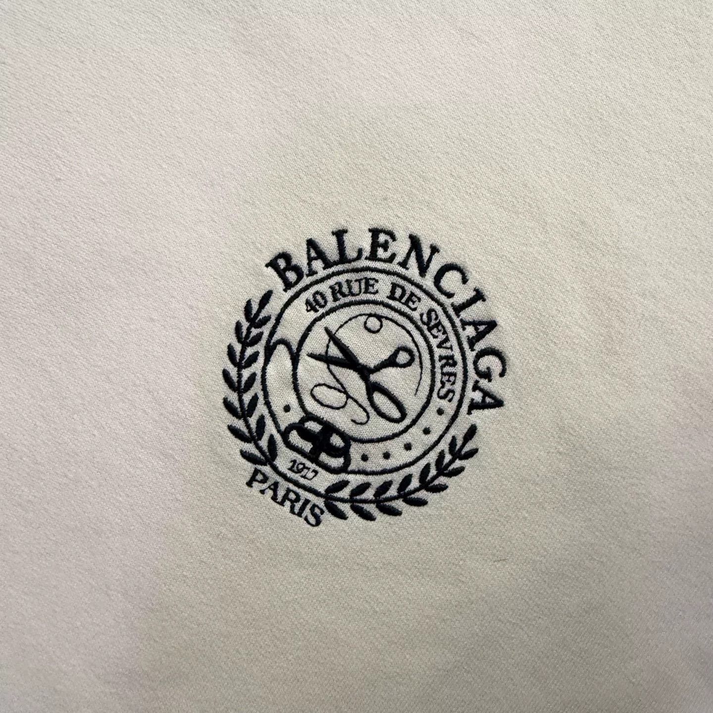 Balenciaga Balenciaga Sweatshirt Pullover Size US XS / EU 42 / 0 - 4 Thumbnail