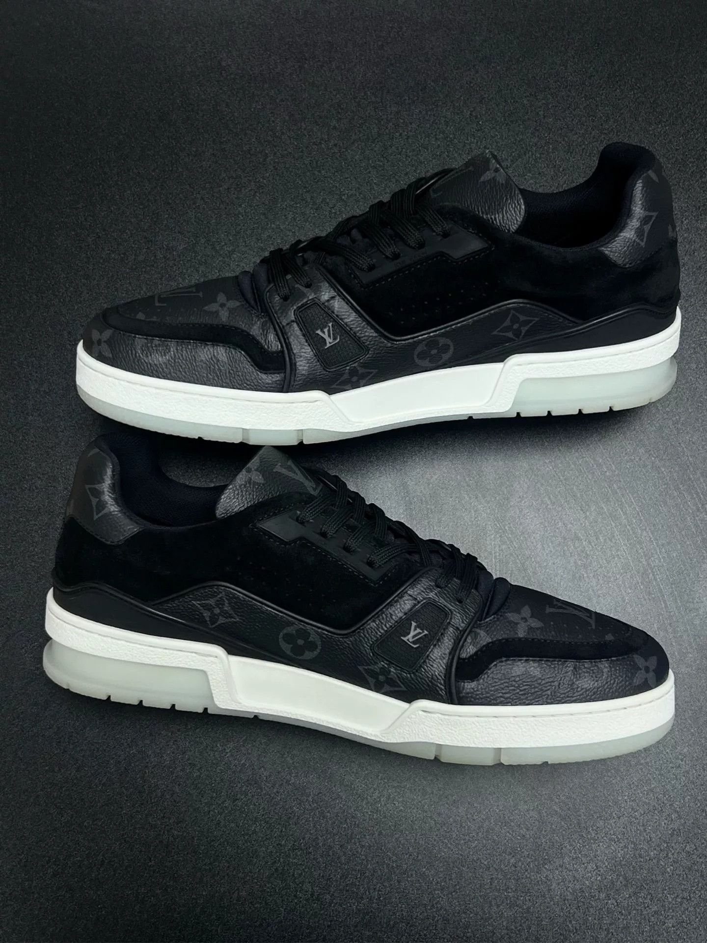 Louis Vuitton Louis Vuitton Black Designer Casual Size US S / EU 44-46 / 1 - 5 Thumbnail