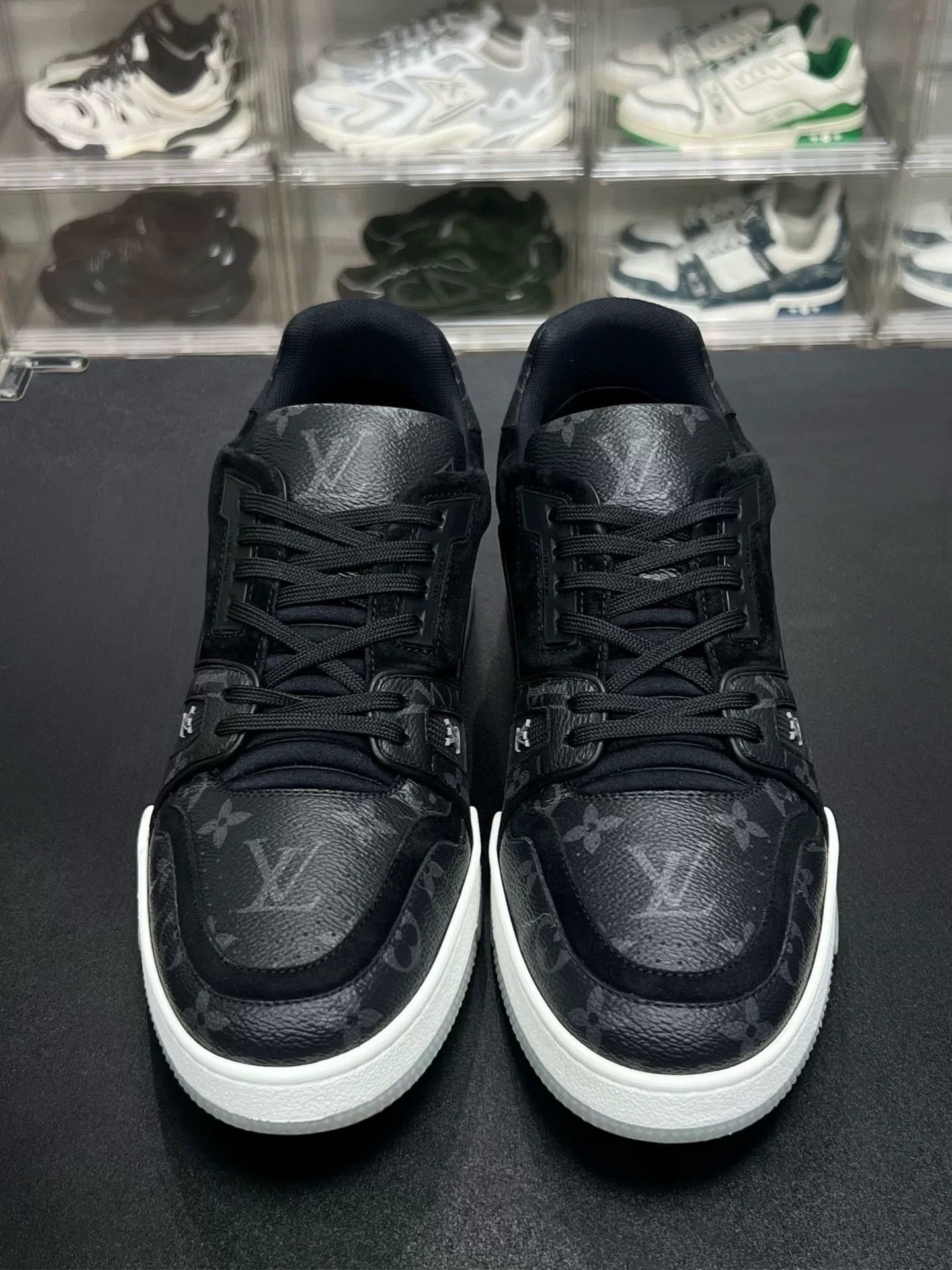 Louis Vuitton Louis Vuitton Black Designer Casual Size US S / EU 44-46 / 1 - 2 Thumbnail