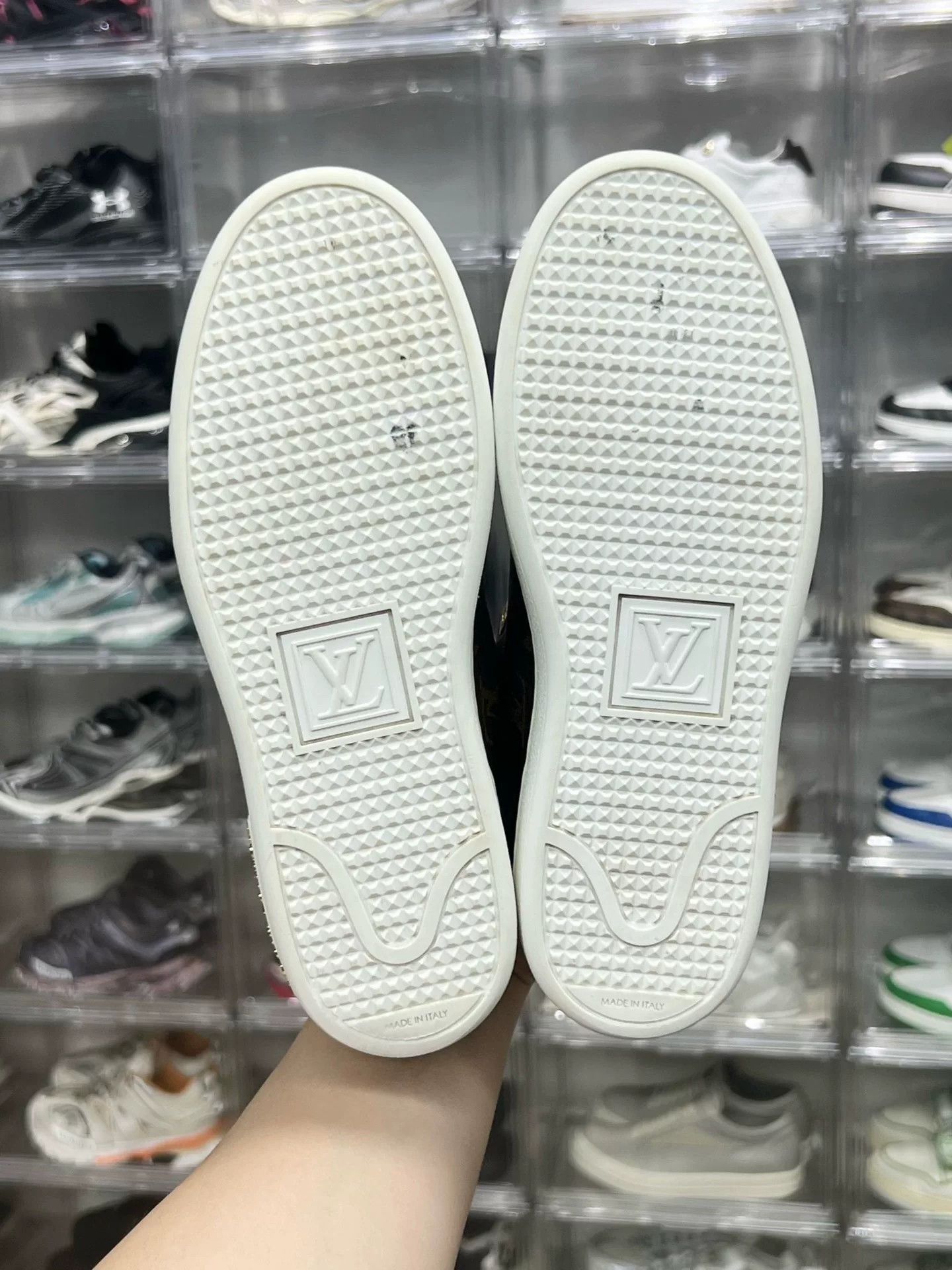 Louis Vuitton Louis Vuitton Shoes Low Top High Top Size US 5 / EU 37 - 8 Thumbnail