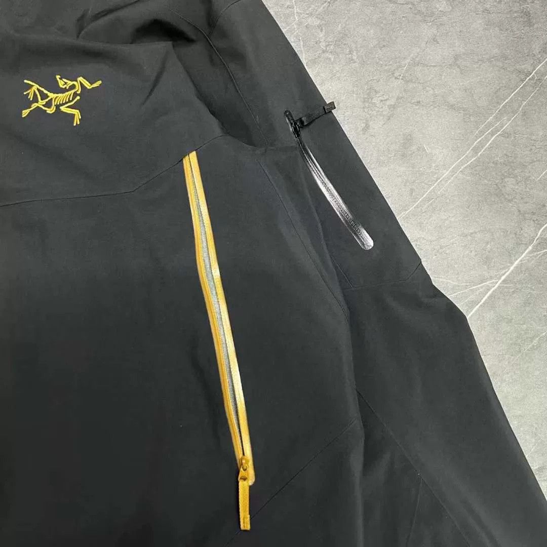 Arc'teryx Arc'teryx Black Designer Casual Size US XL / EU 56 / 4 - 4 Thumbnail