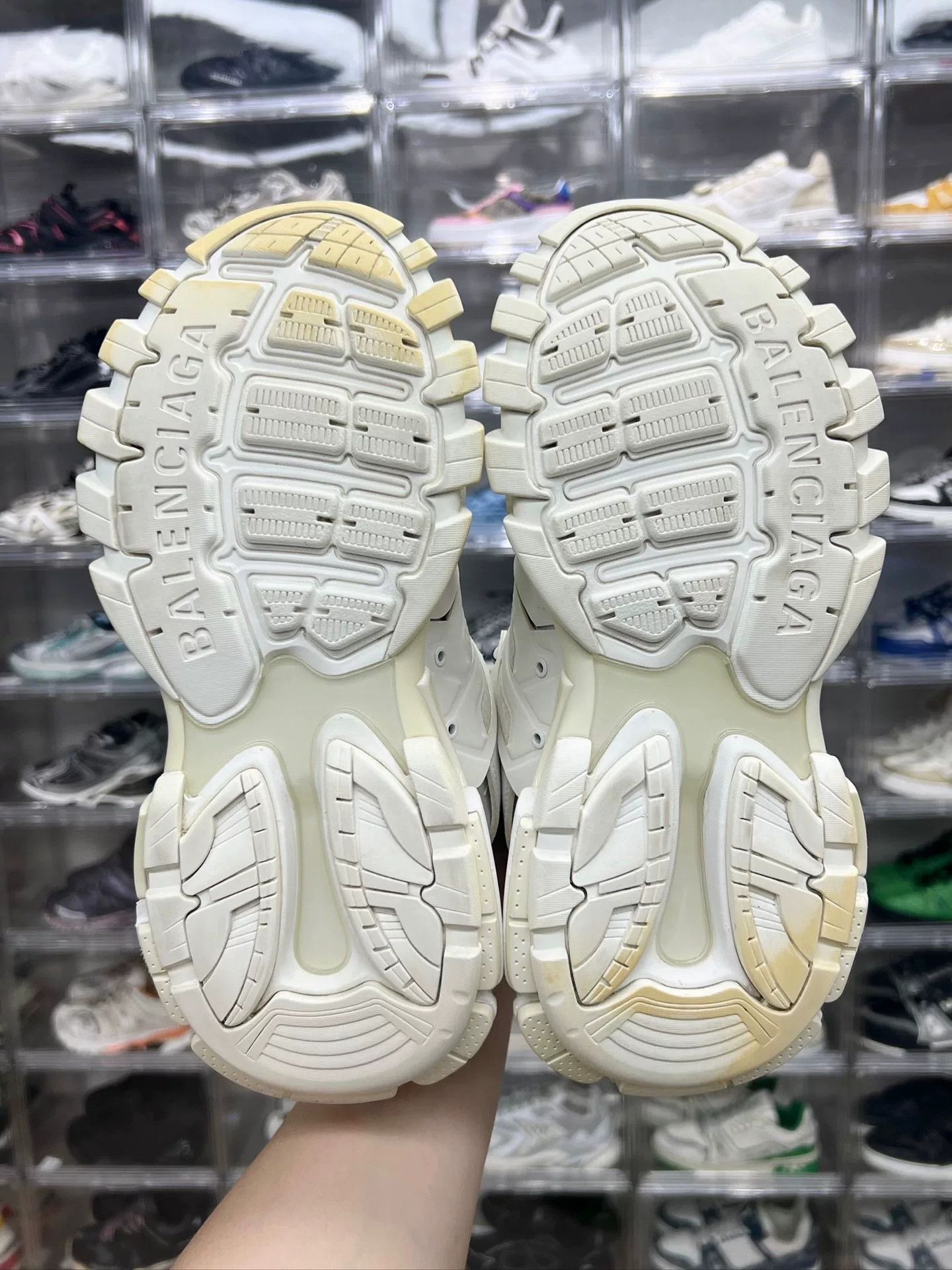 Balenciaga Balenciaga White Designer Casual Size US S / EU 44-46 / 1 - 8 Thumbnail