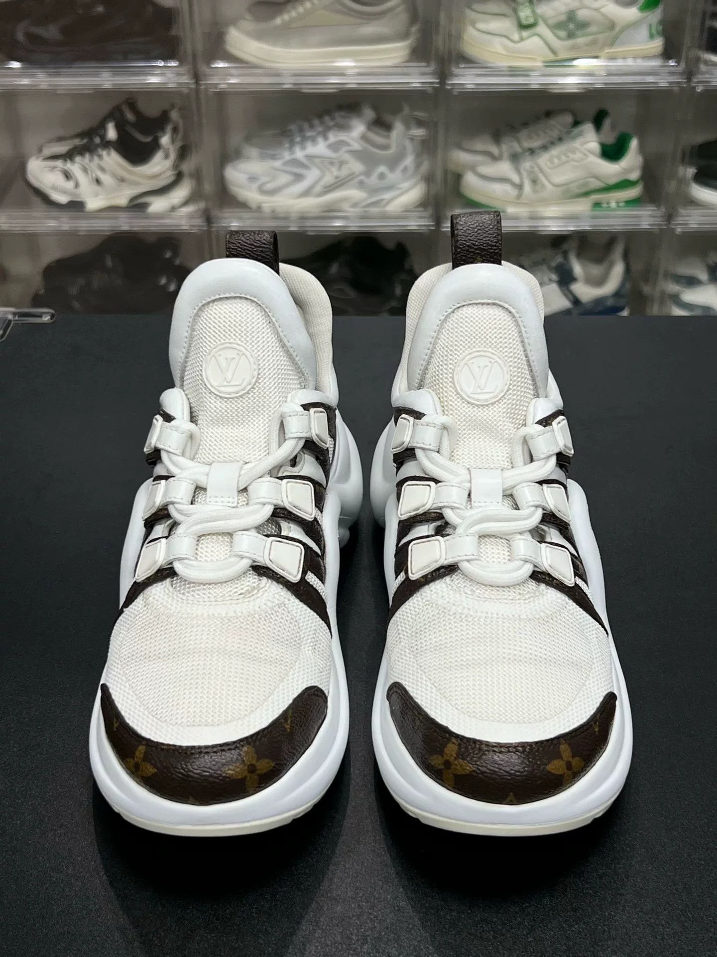 Louis Vuitton Louis Vuitton White Designer Casual Size US S / EU 44-46 / 1 - 2 Thumbnail