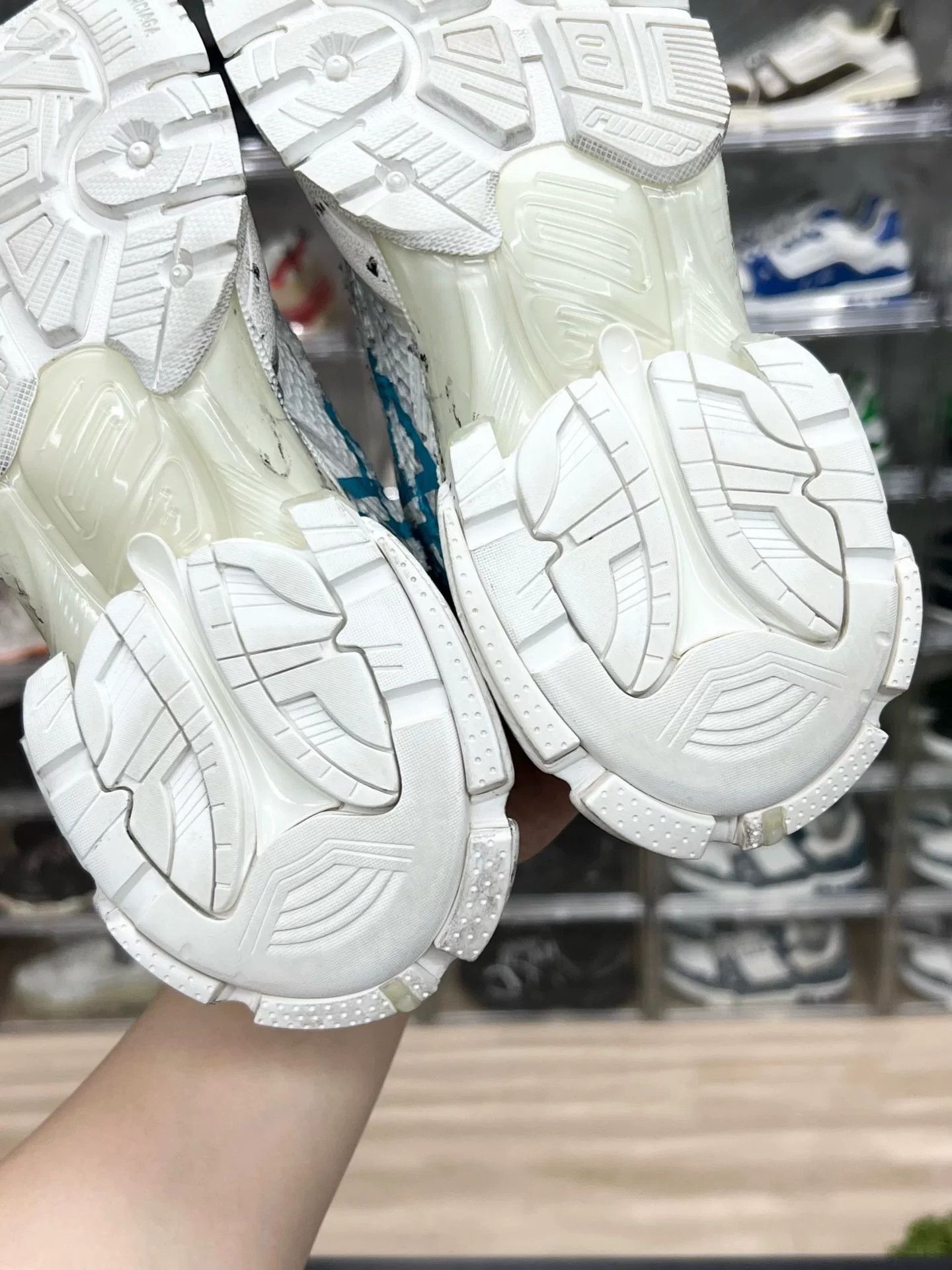 Balenciaga Balenciaga Item Designer Casual Size US S / EU 44-46 / 1 - 9 Thumbnail