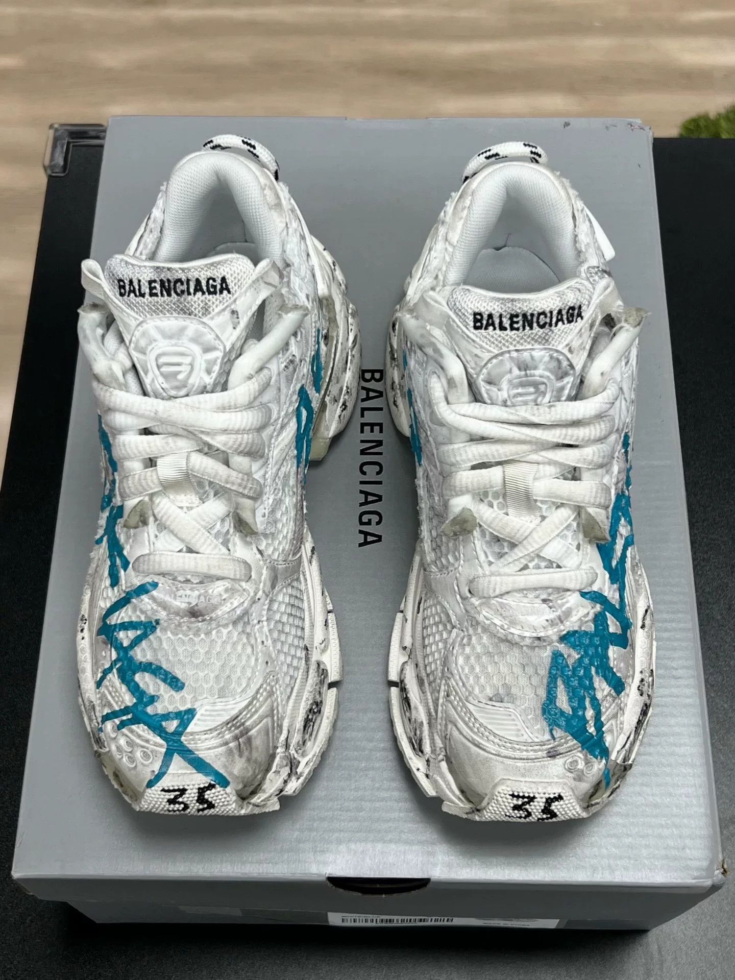 Balenciaga Balenciaga Item Designer Casual Size US S / EU 44-46 / 1 - 3 Thumbnail