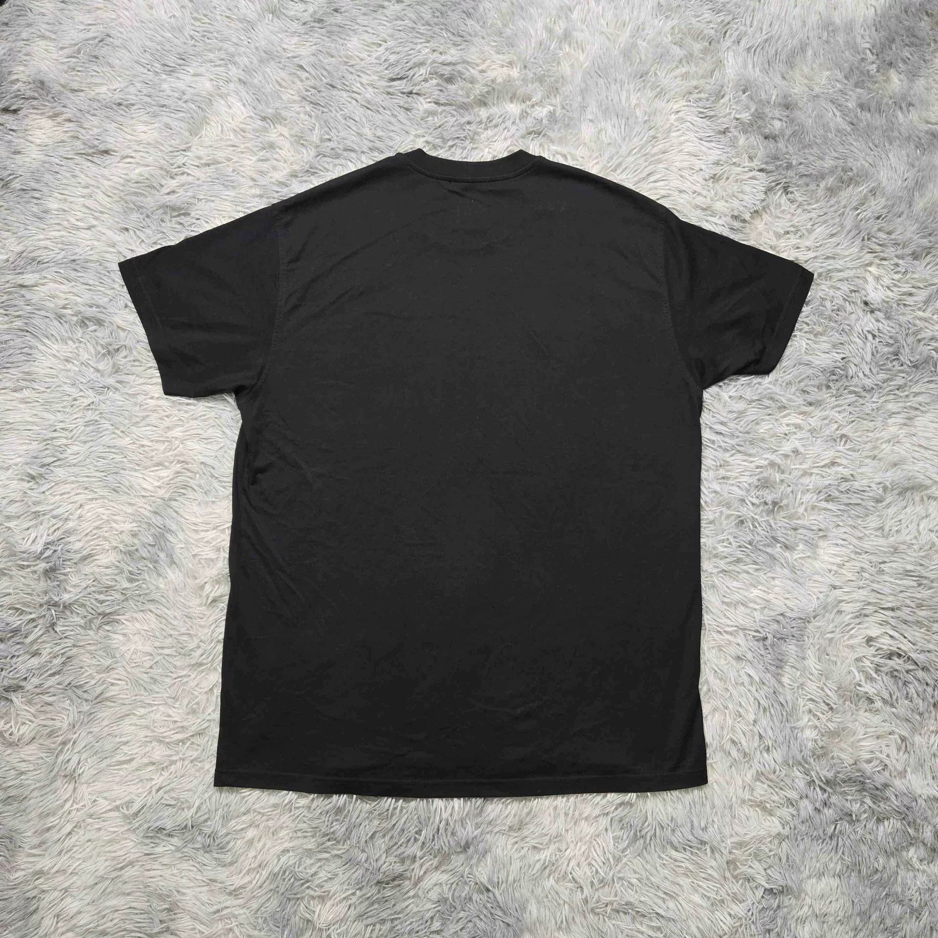 Givenchy Givenchy Shark T-Shirt Casual Short Sleeve Size US M / EU 48-50 / 2 - 2 Thumbnail