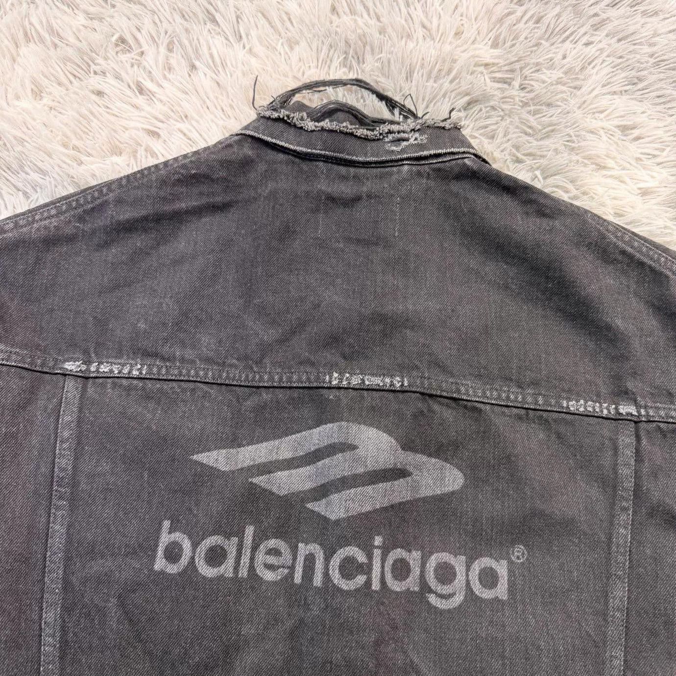 Balenciaga Balenciaga Denim Jacket Outerwear Size US S / EU 44-46 / 1 - 6 Thumbnail