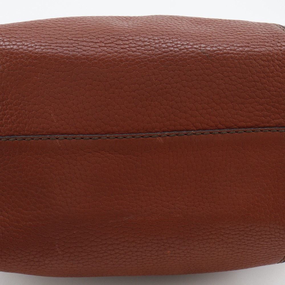 Tod's Tod's Tod’s Leather Shoulder Bag Leather Shoulder Bag DUTY FREE for USA Size ONE SIZE - 9 Thumbnail