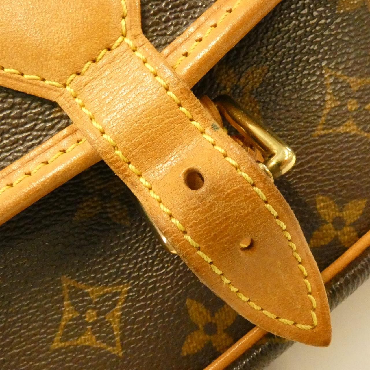 Louis Vuitton Louis Vuitton Louis Vuitton Monogram Shoulder Bag Textile Shoulder Bag M42250 DUTY FREE for USA Size ONE SIZE - 5 Thumbnail