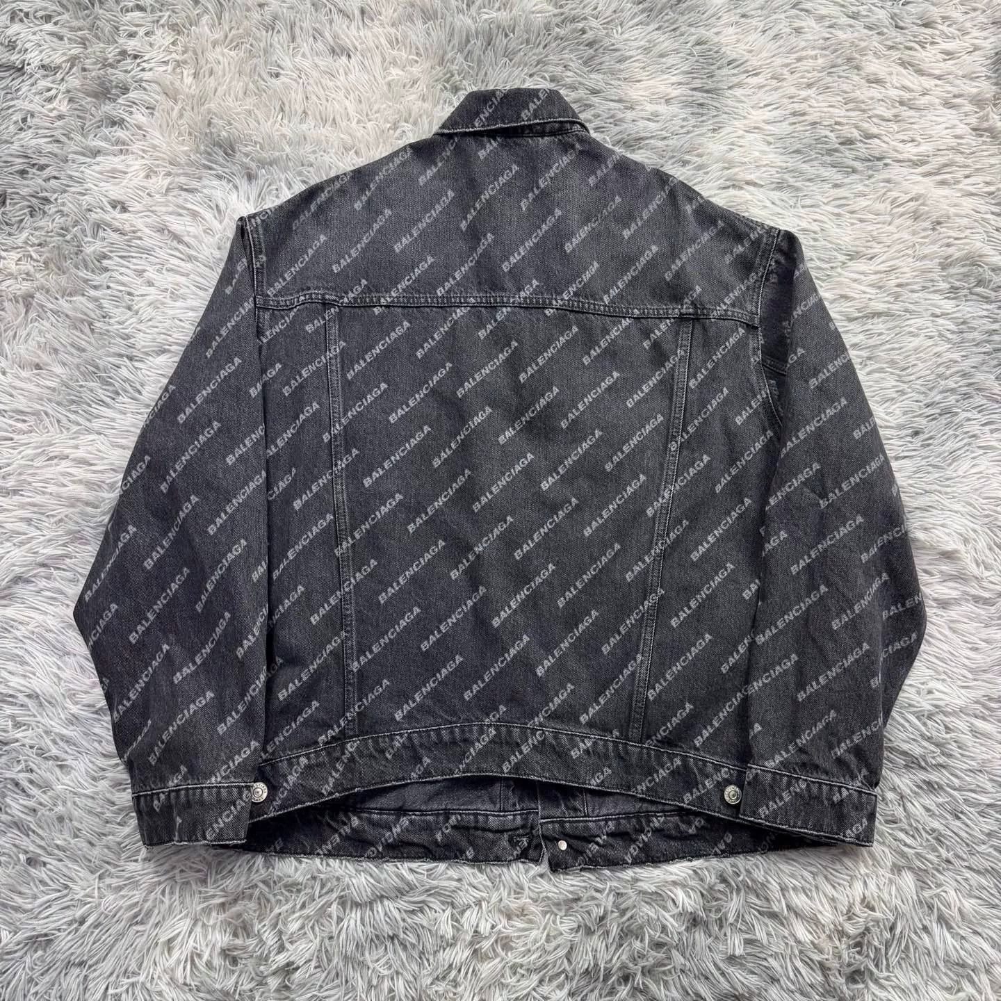 Balenciaga Balenciaga Denim Jacket Outerwear Size US S / EU 44-46 / 1 - 4 Thumbnail